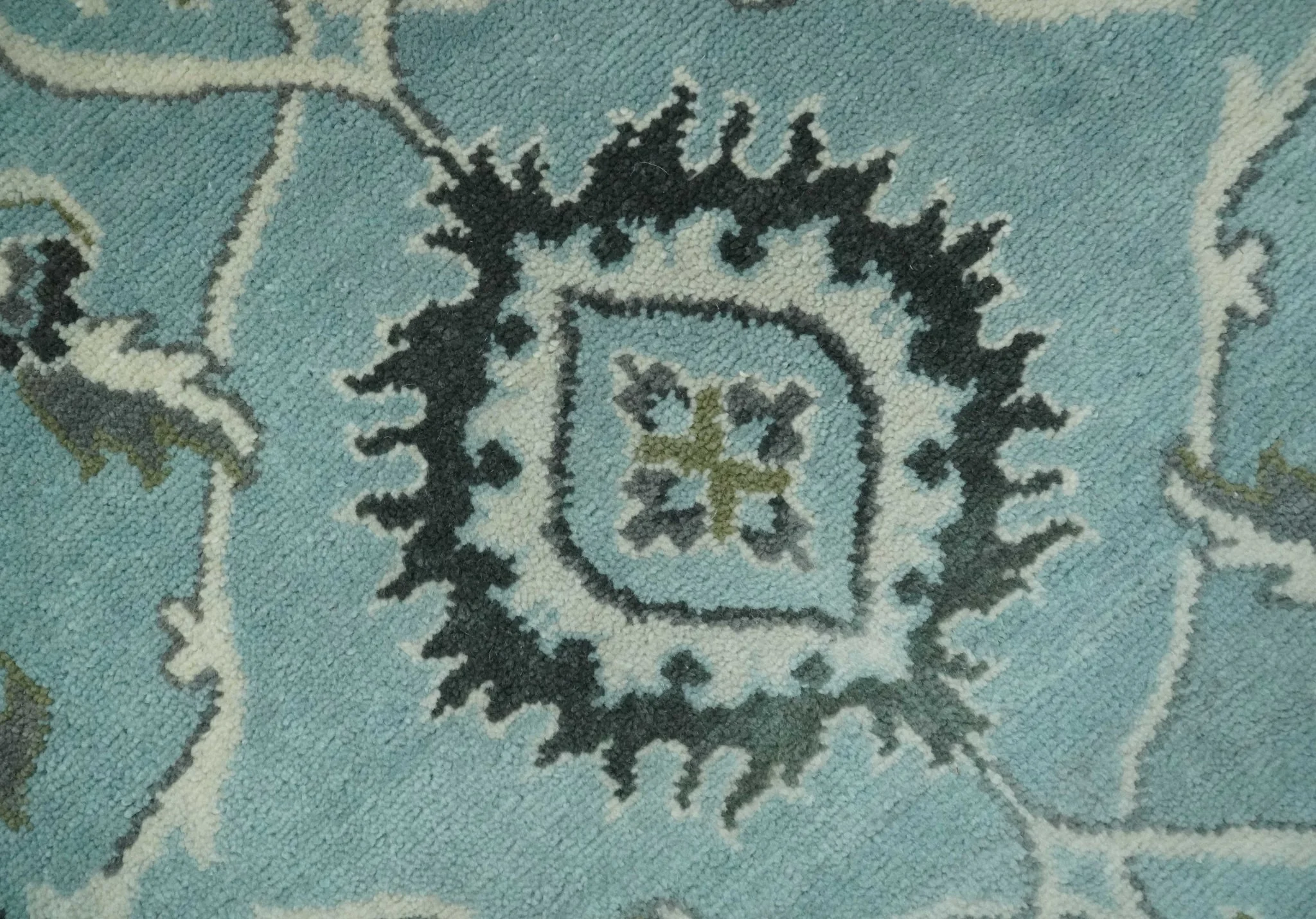 8x10 Premium Blue, Ivory and Green Traditional Floral Hand knotted wool Area Rug - Image 4