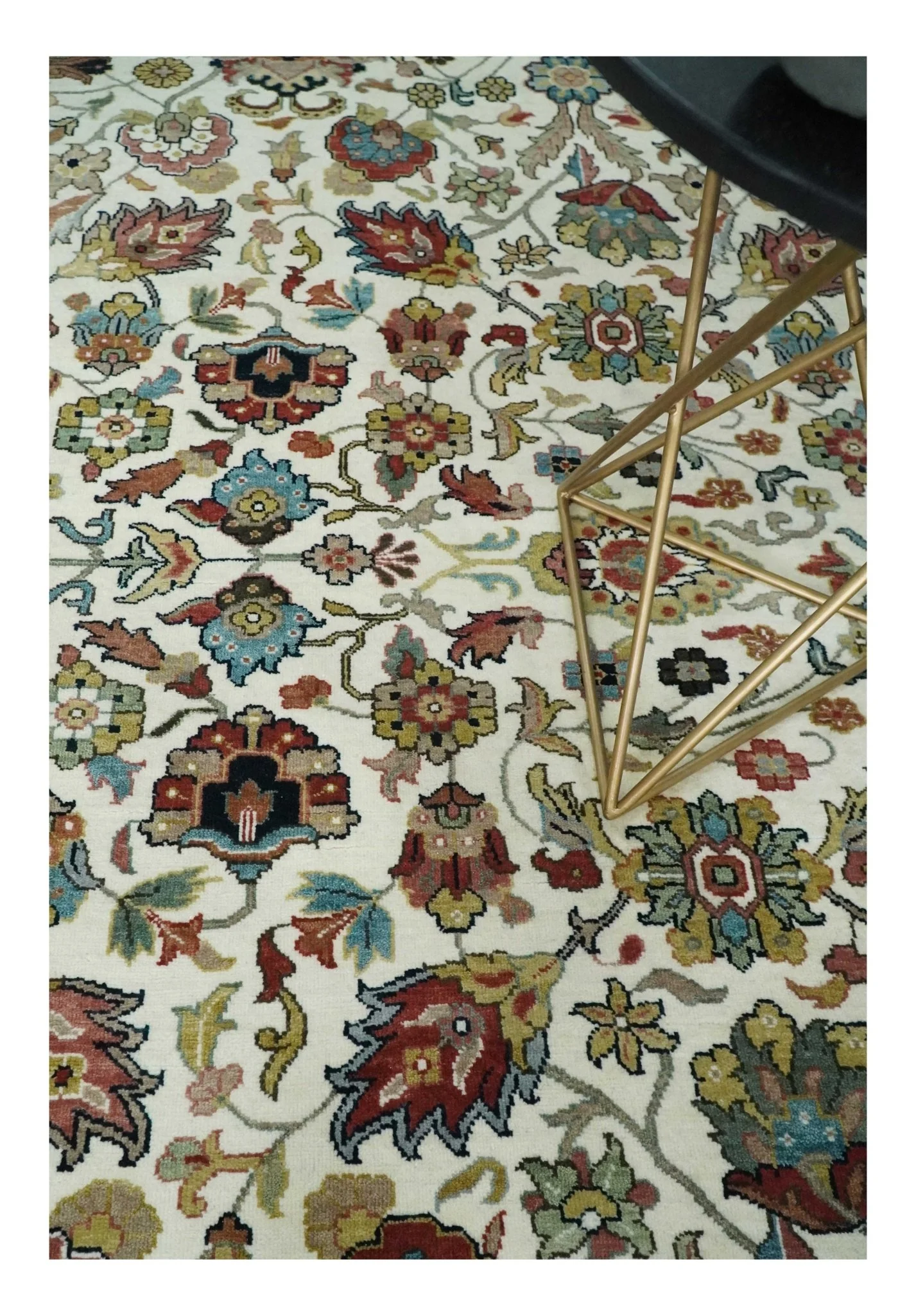 Fine Knots Ivory and Brown 8x10 and 9x12 Hand knotted Traditional Floral Wool Area Rug - Image 2