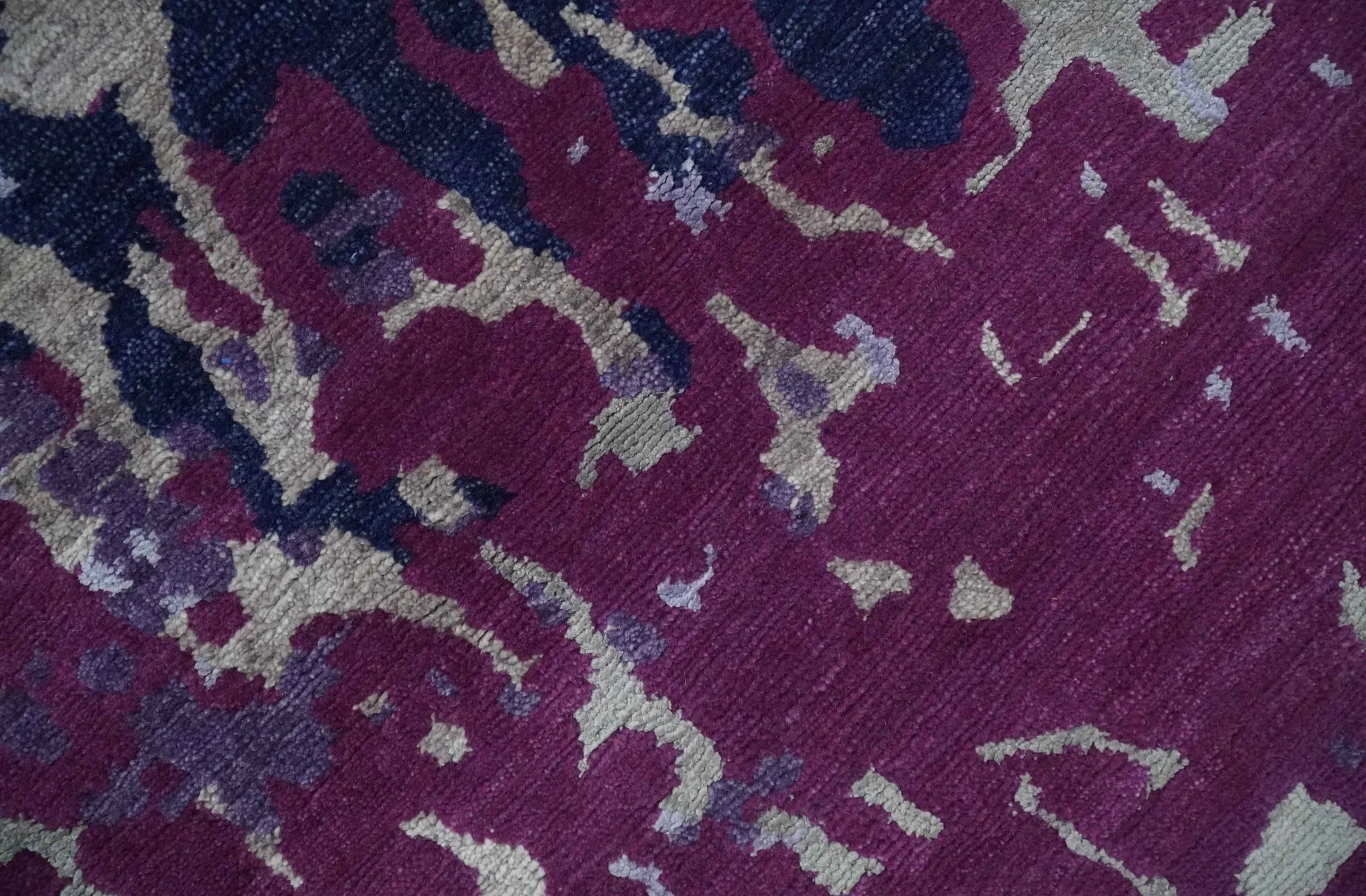 Purple, Violet, Gray and Blue Hand Knotted 4x6 Abstract Wool and Viscose Area Rug - Image 5