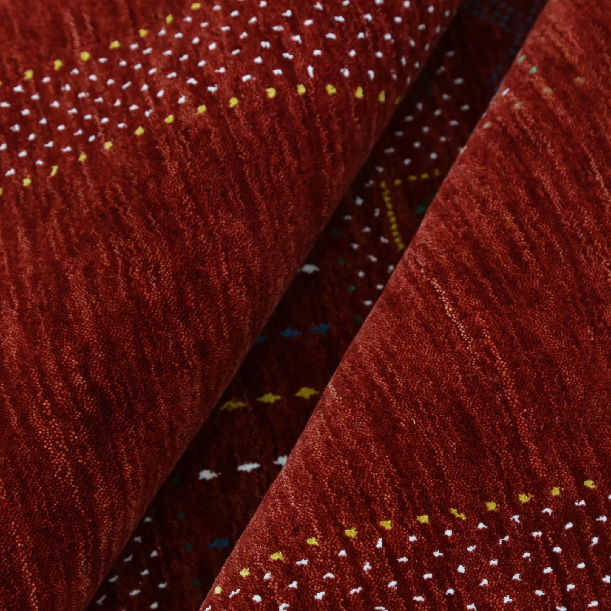 Red Center Pattern Hand Loomed Wool Area Rug - Image 3