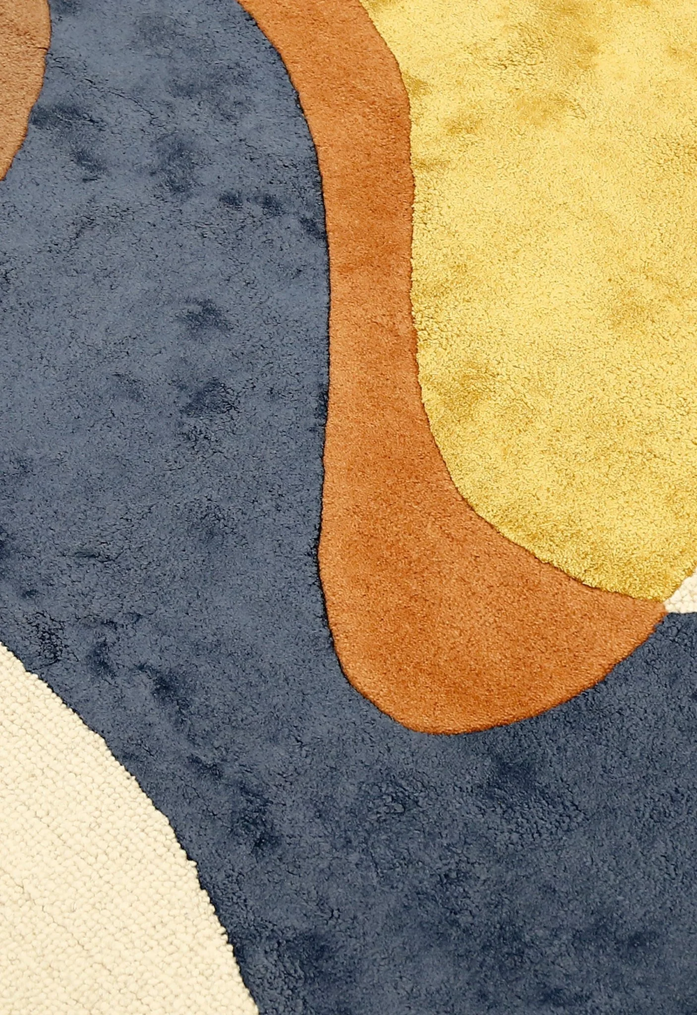 Riverstone Pattern Multicolor Hand Tufted 5x8 Wool Rug - Image 4