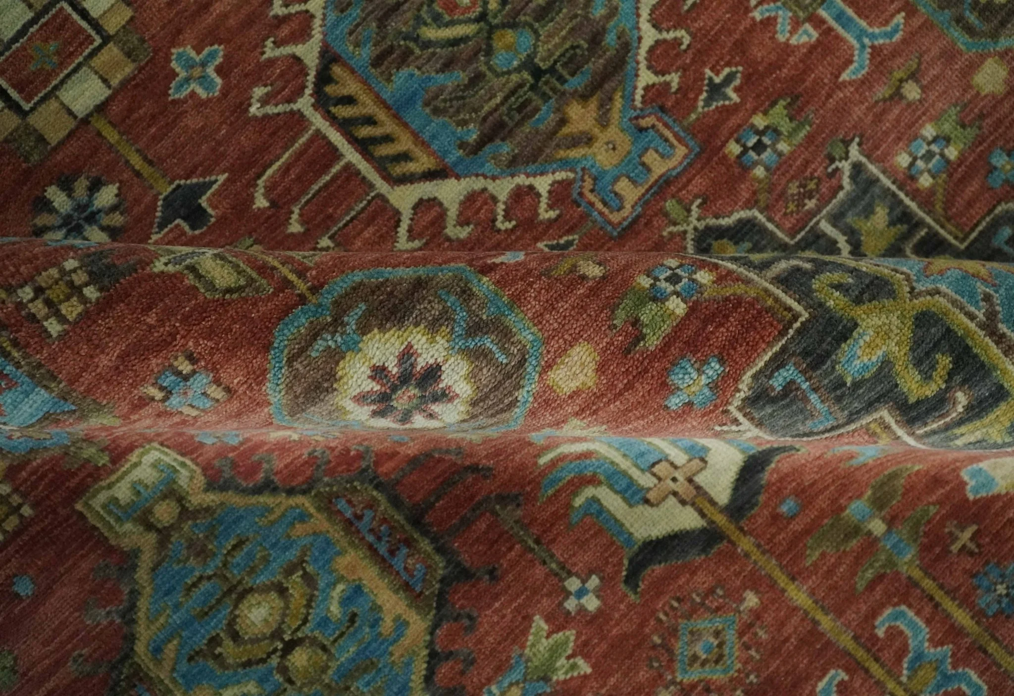 3x5, 4x6 and 10x14 Rust, Charcoal and Beige Hand Knotted Antique Serapi Wool Area Rug - Image 6