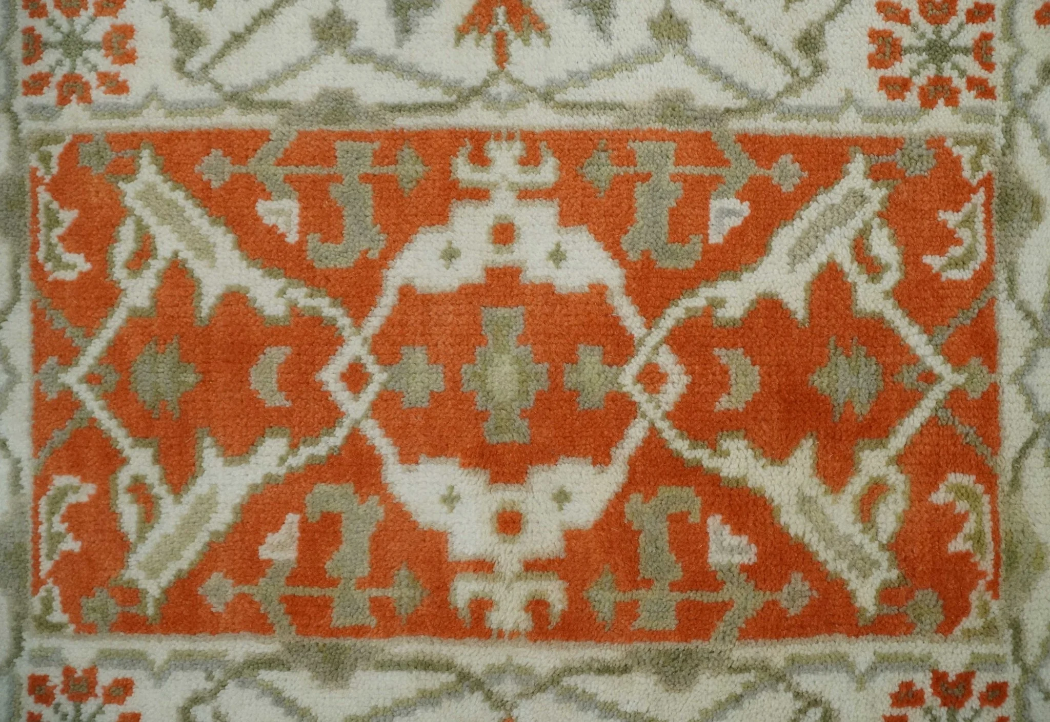Rust, Ivory and Olive hand knotted 2x3 Oriental Oushak Wool Area Rug - Image 4
