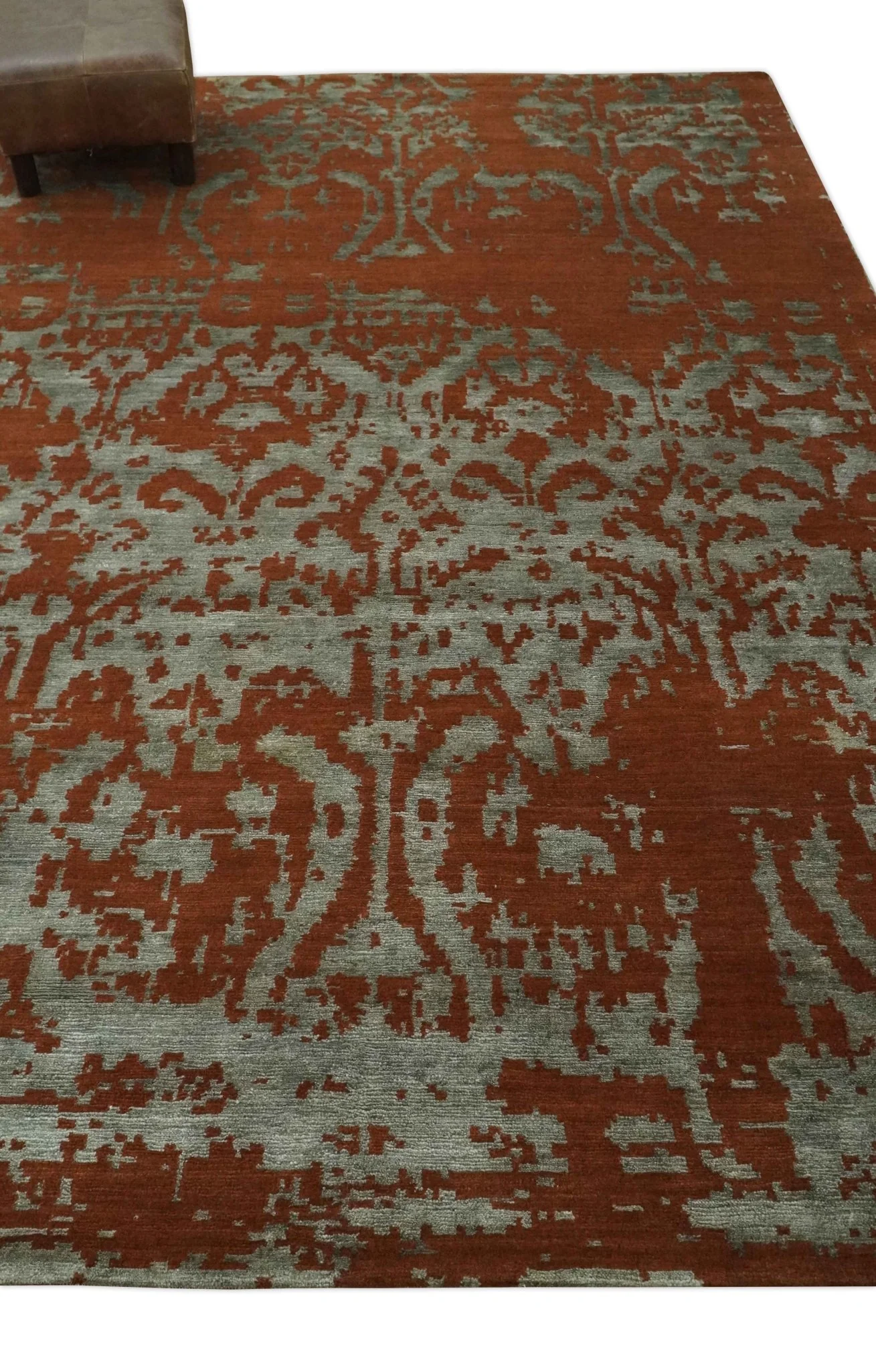 6x9 Rust, Silver and Gray Traditional ikat design Hand loom wool and Viscose Area Rug - Image 3