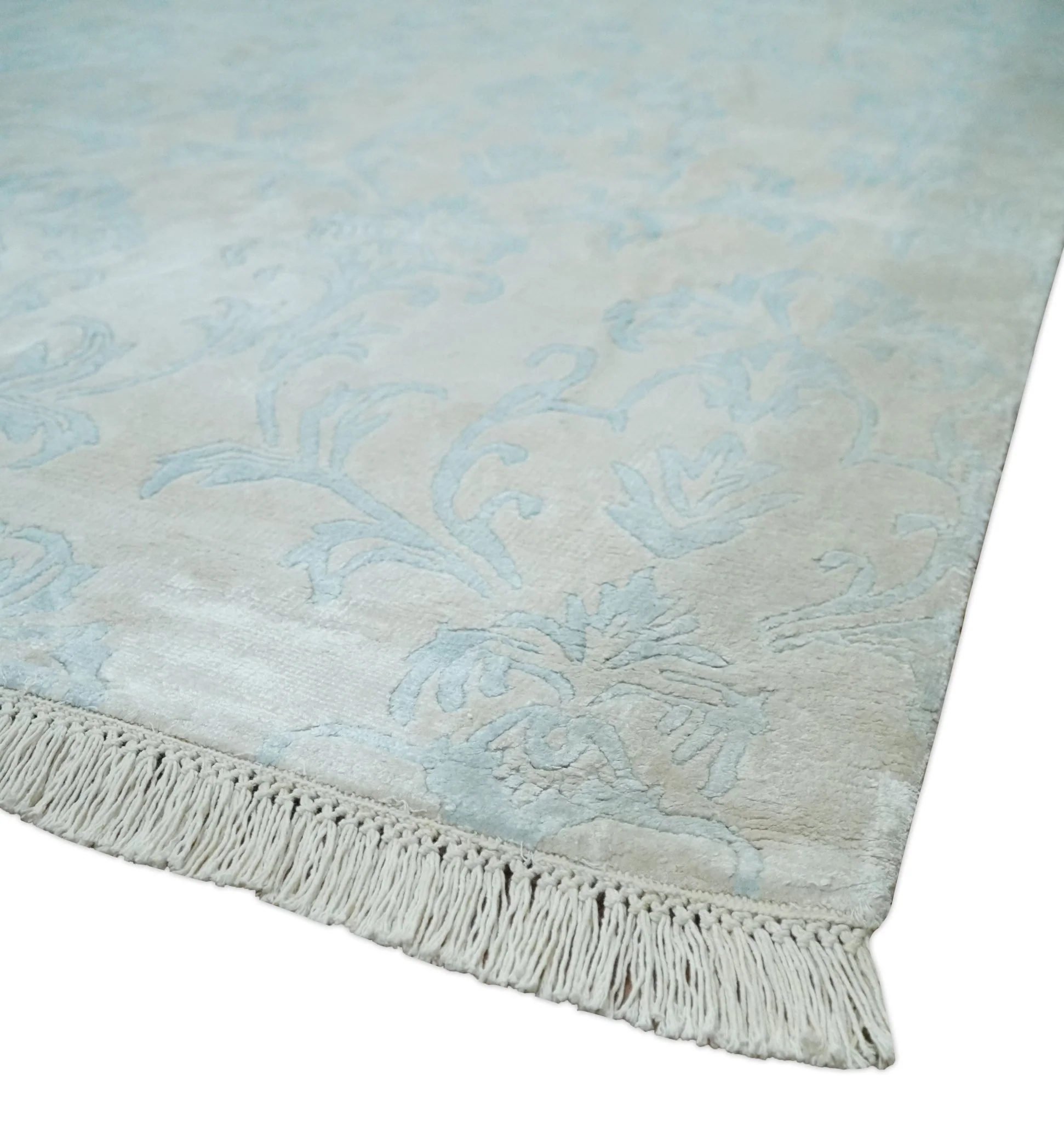 Silky 8x10 Silver and Aqua Handmade Floral Design Art Silk  Area Rug - Image 5