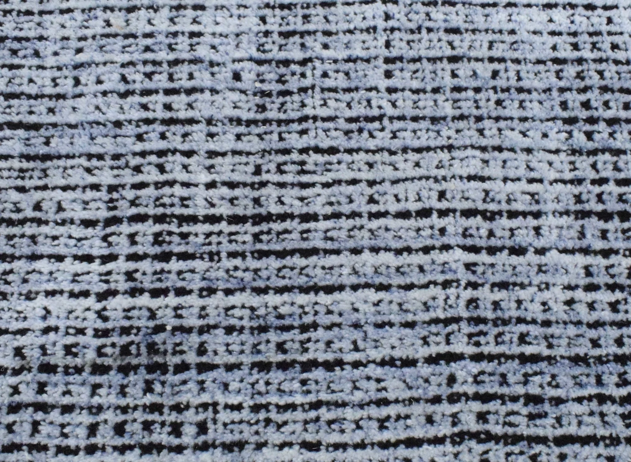 5x8 Silver and Black Handmade Area Rug Made With Fine Viscose - Image 2