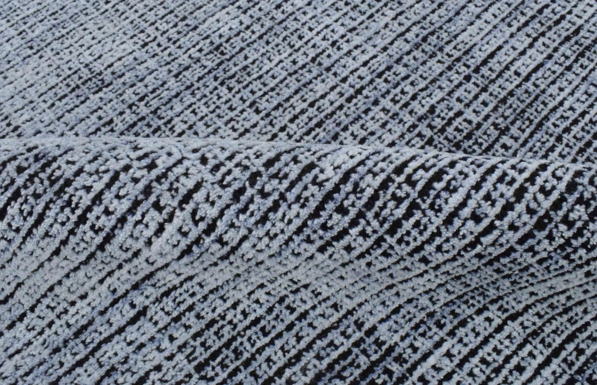 5x8 Silver and Black Handmade Area Rug Made With Fine Viscose - Image 8