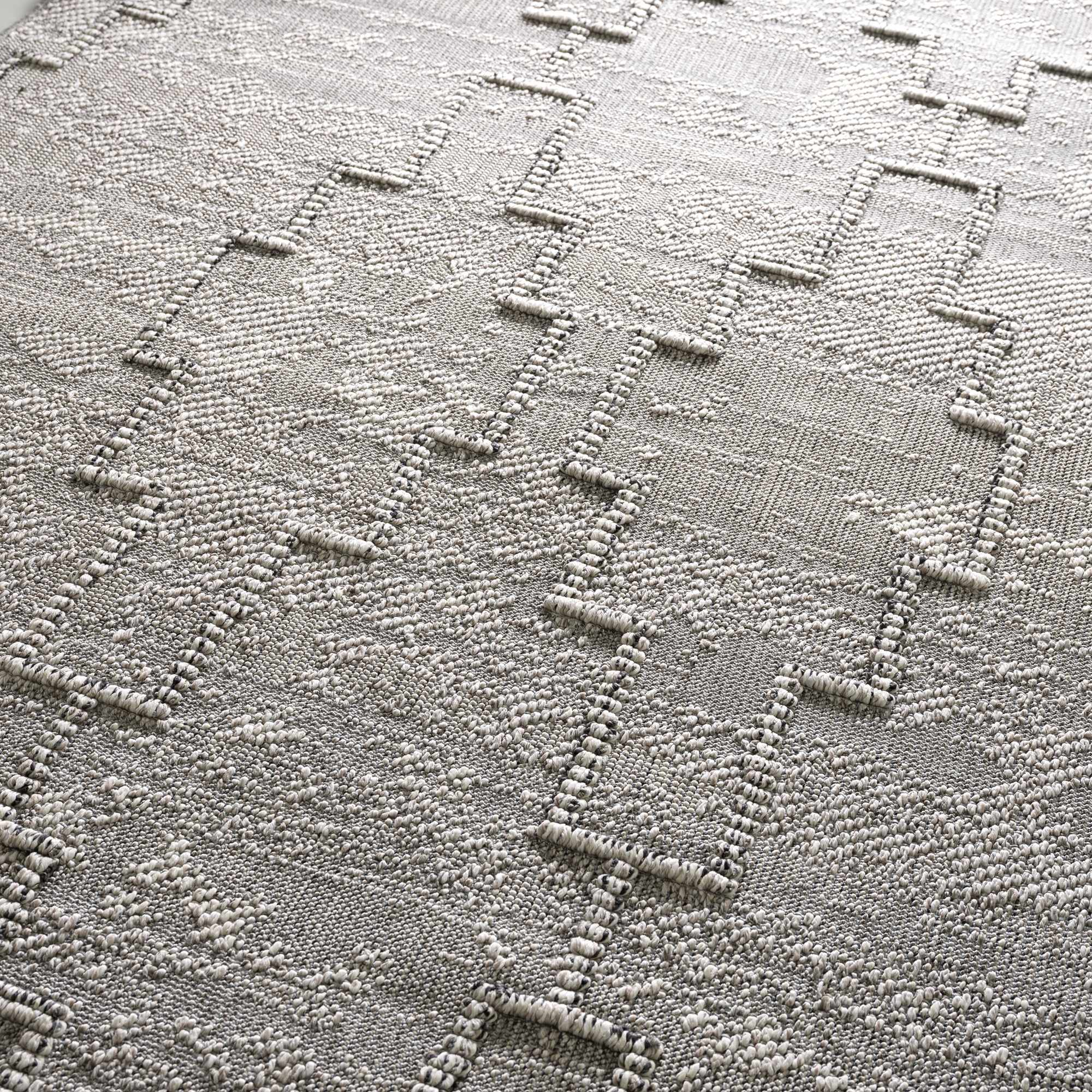Silver and Charcoal Geometrical Flatwoven Outdoor Safe Area Rug - Image 13