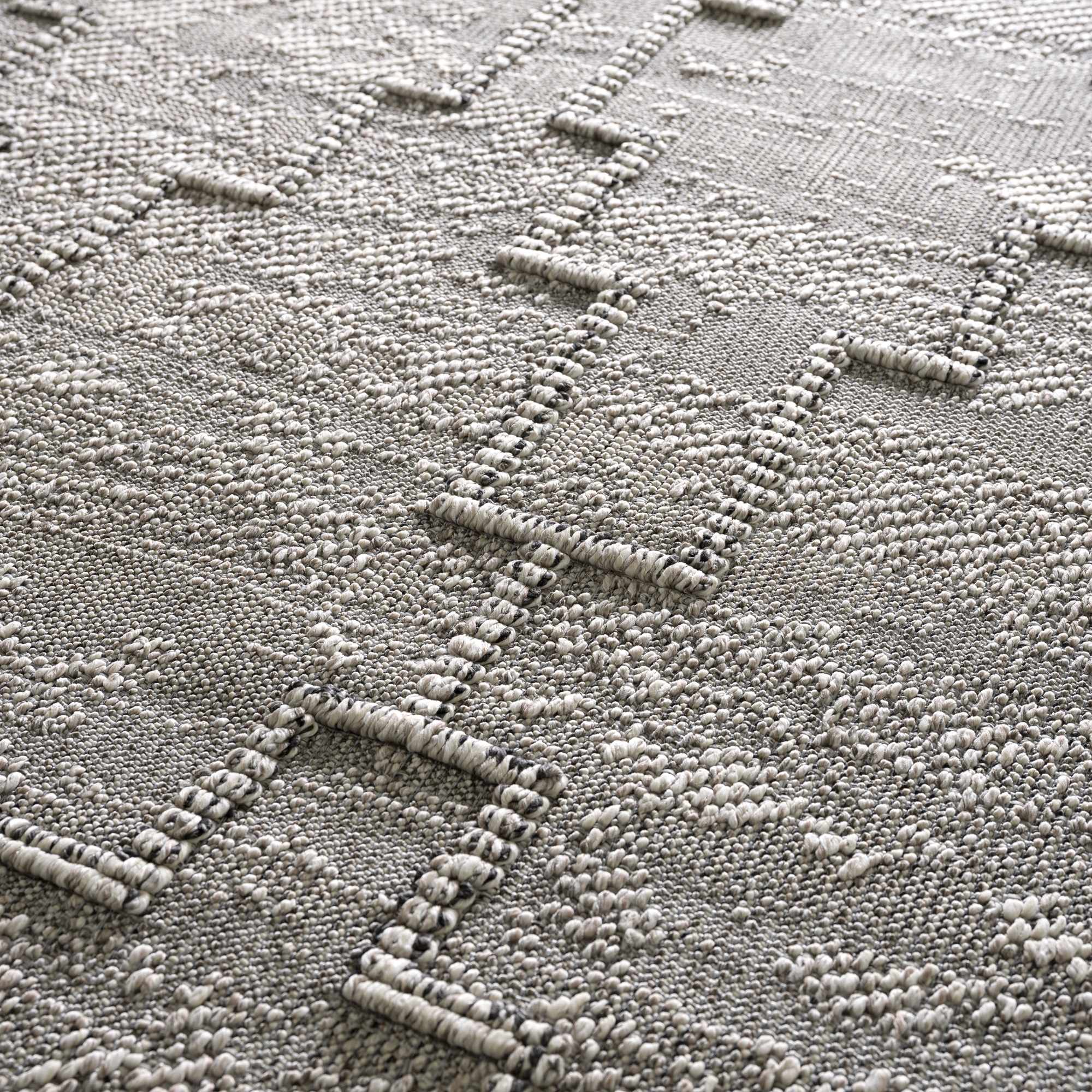 Silver and Charcoal Geometrical Flatwoven Outdoor Safe Area Rug - Image 14