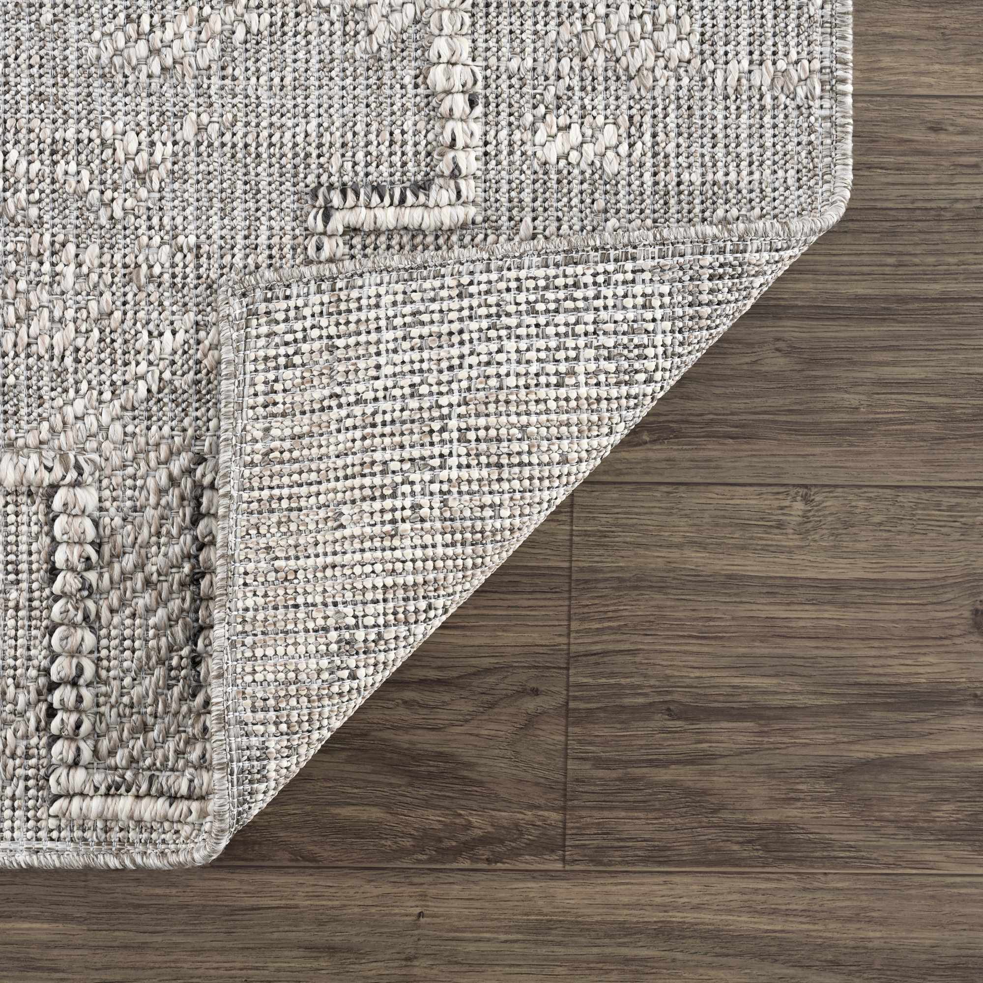 Silver and Charcoal Geometrical Flatwoven Outdoor Safe Area Rug - Image 5