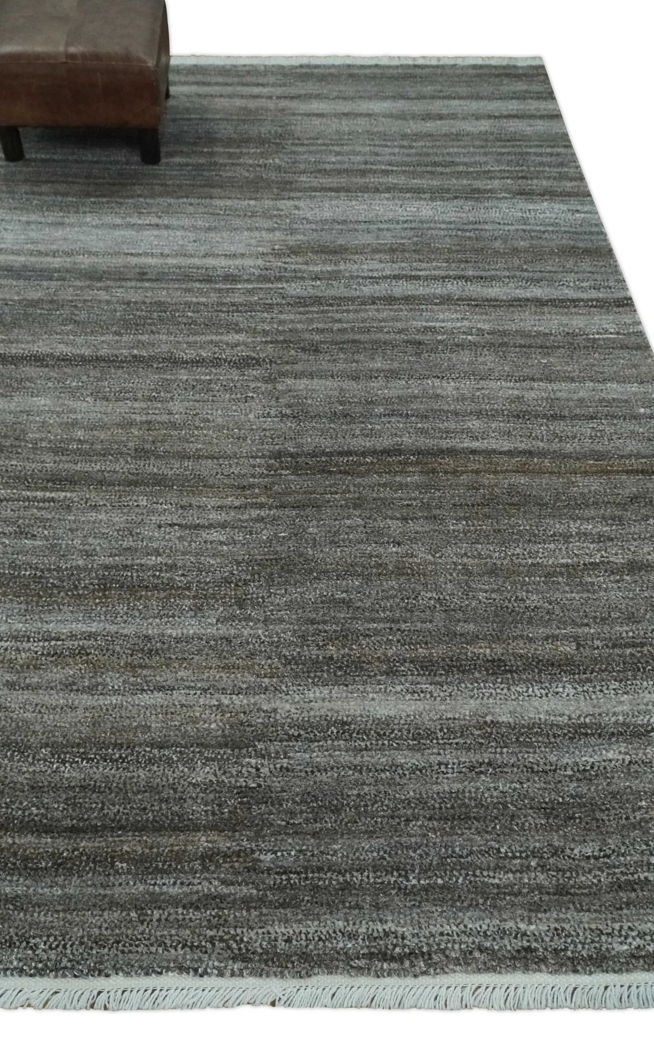 Silver and Charcoal Modern Abstract 5x8 Dari Pet yarn Area Rug - Image 4