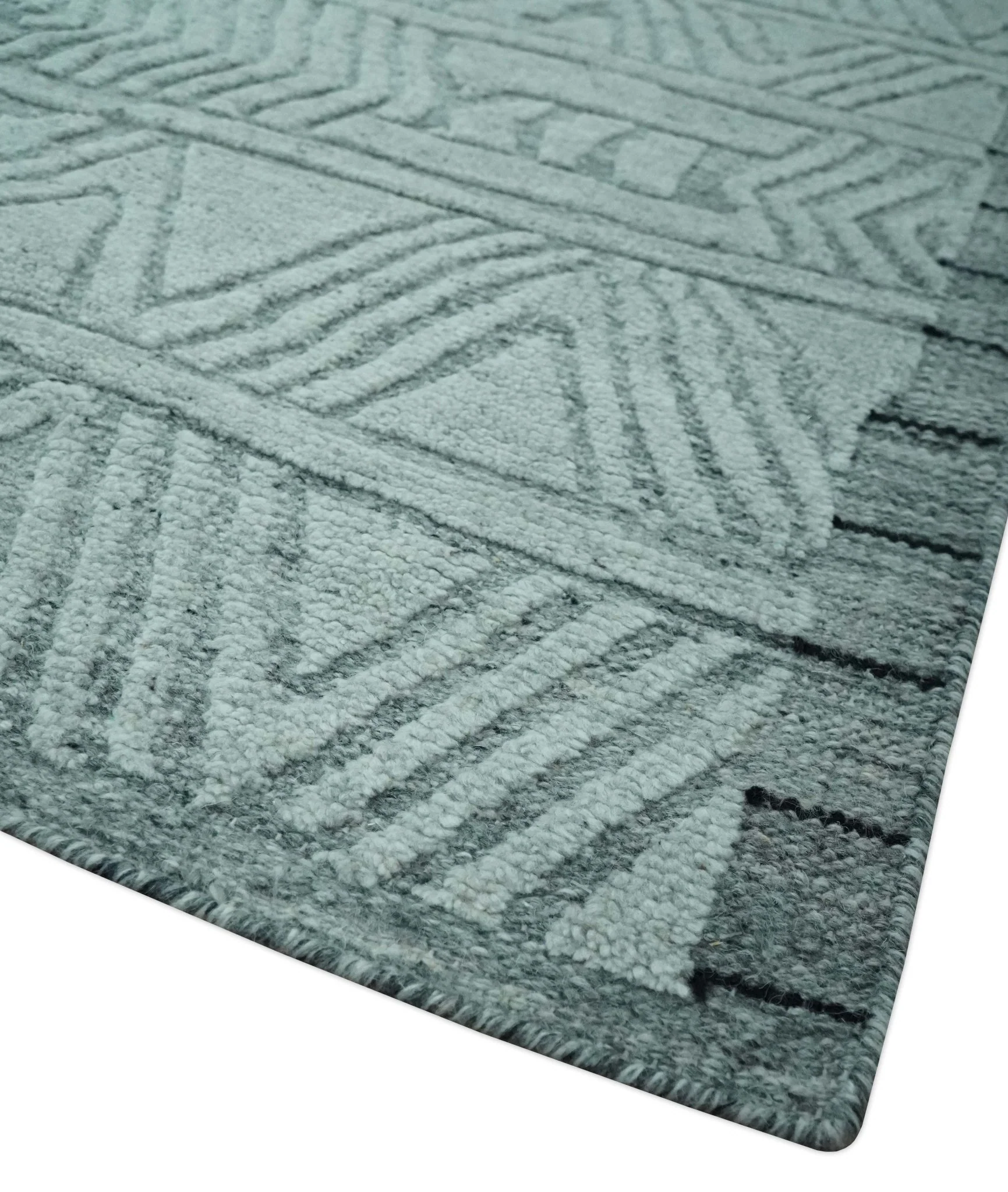 Modern Geometrical Silver and Gray Chevron Design Hand Carved  wool Rug - Image 6
