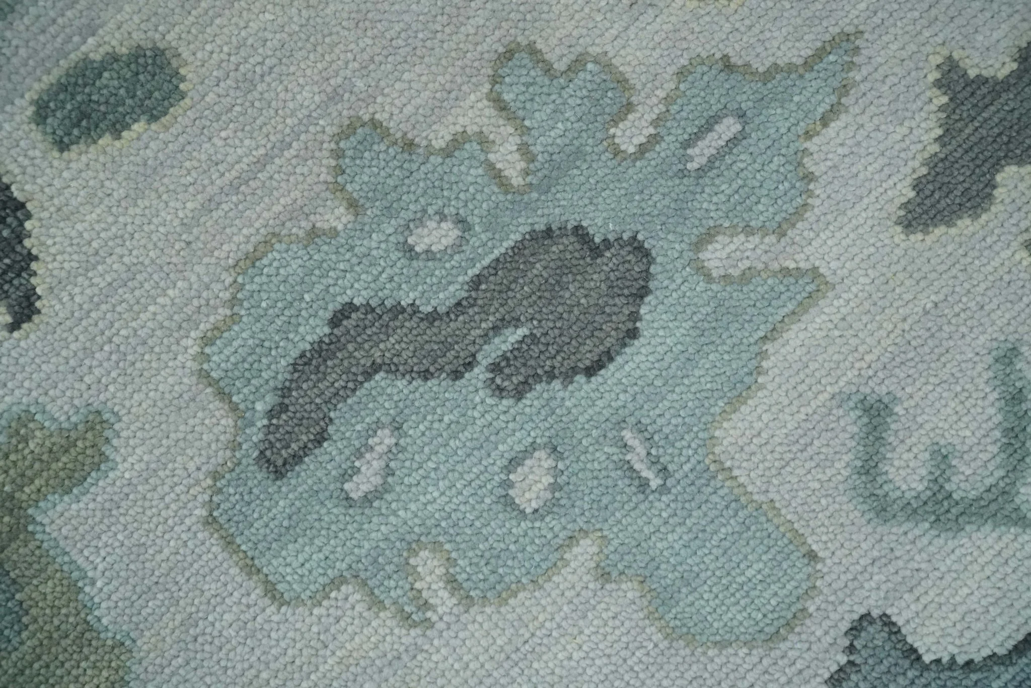 Silver and Gray Hand knotted Traditional Oushak Multi Size wool Area Rug - Image 4