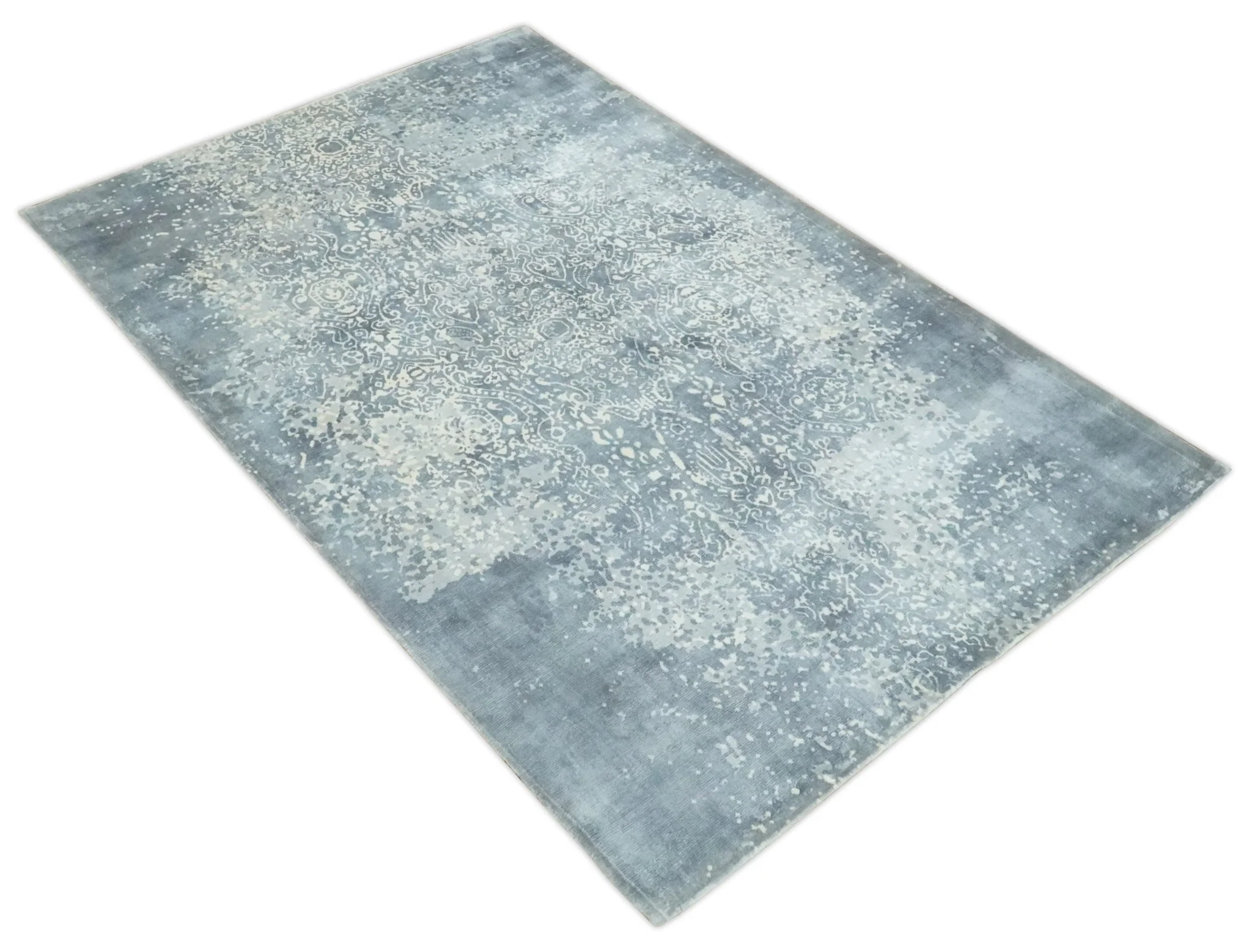 Premium Style Silver and Gray Traditional Medallion 5x8 Hand loom Viscose Area Rug - Image 10
