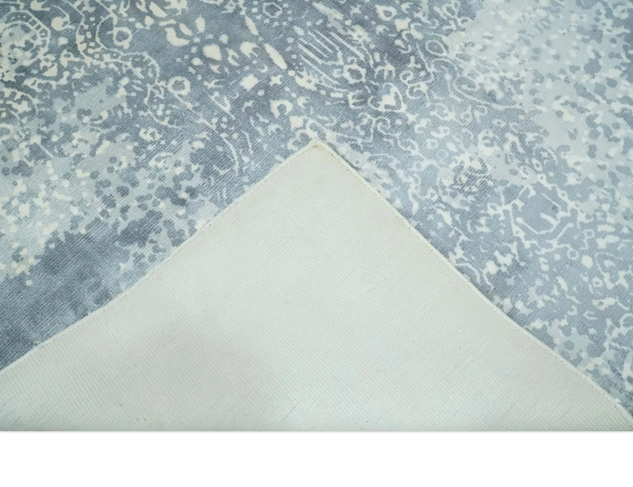Premium Style Silver and Gray Traditional Medallion 5x8 Hand loom Viscose Area Rug - Image 8
