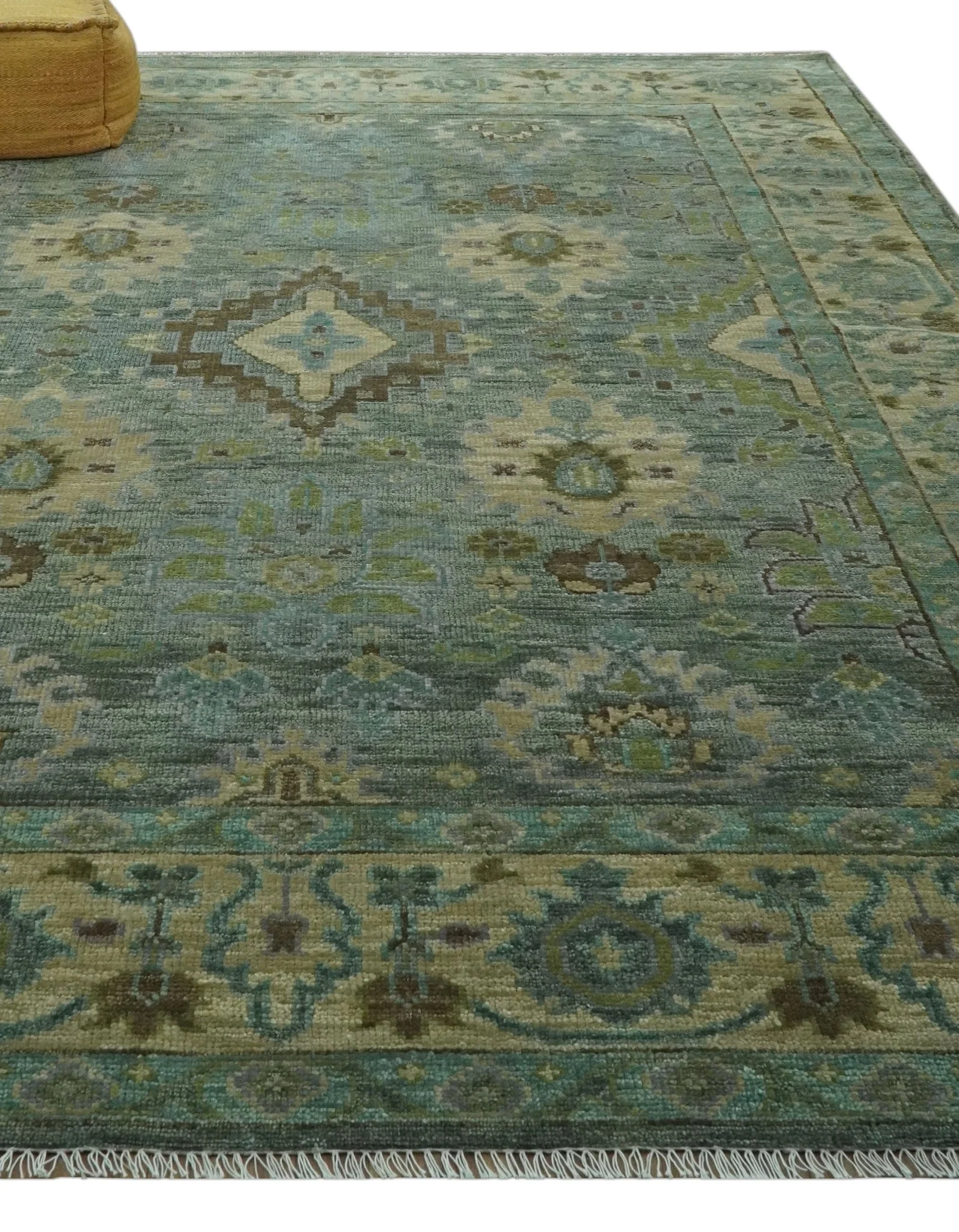 Antique look Green and Olive Hand Knotted Traditional Oushak 9x12 wool area rug - Image 3