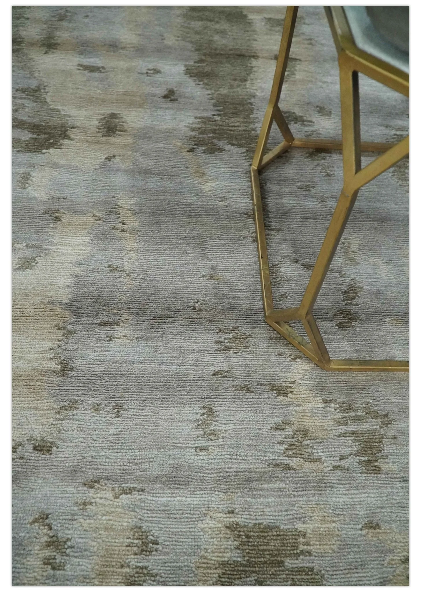 Silver, Beige and Gray Modern Abstract Hand knotted 6x9 Bamboo Silk Area Rug - Image 3