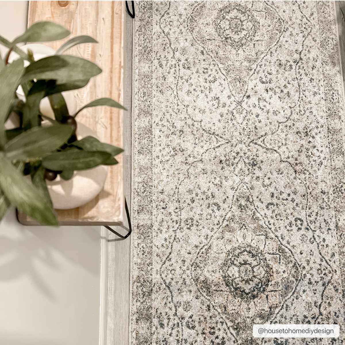 Traditional Heriz Medallion Design Silver, Gold and Charcoal Washable Area Rug - Image 3