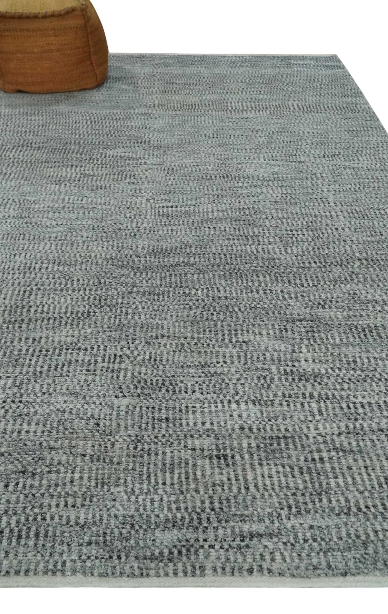 Silver, Gray and Charcoal Contemporary Hand knotted 6.6x10 wool Area Rug - Image 3
