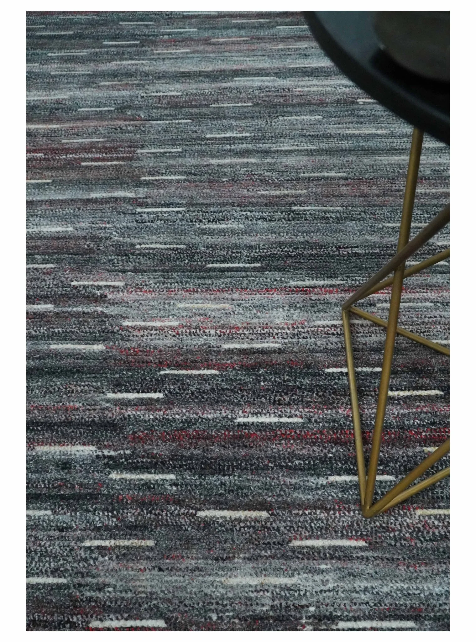 Silver, Gray, Charcoal, and Maroon Modern Abstract Dari 5x8 Pet yarn Area Rug - Image 3