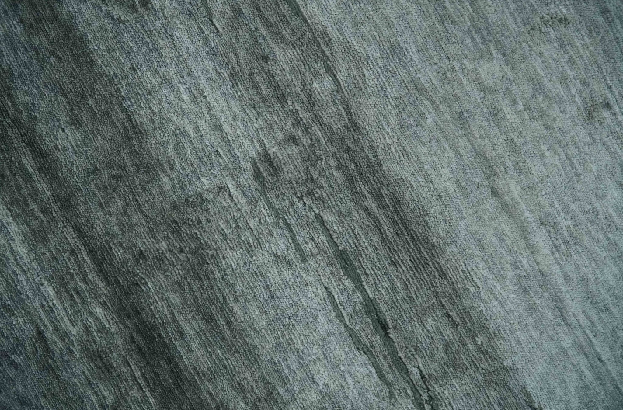 Modern Abstract Silver, Green and Charcoal Hand loom 6x9 wool and Bamboo Silk Area Rug - Image 5