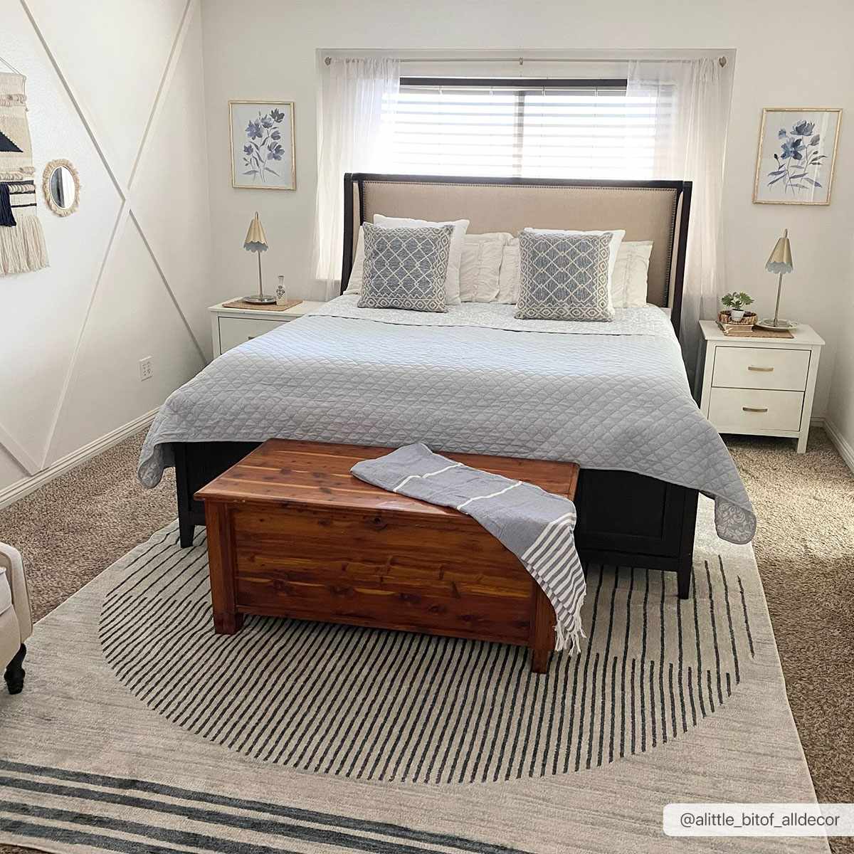 Silver, Ivory and Charcoal Geometrical Stripes Pattern washable Design Rug - Image 17