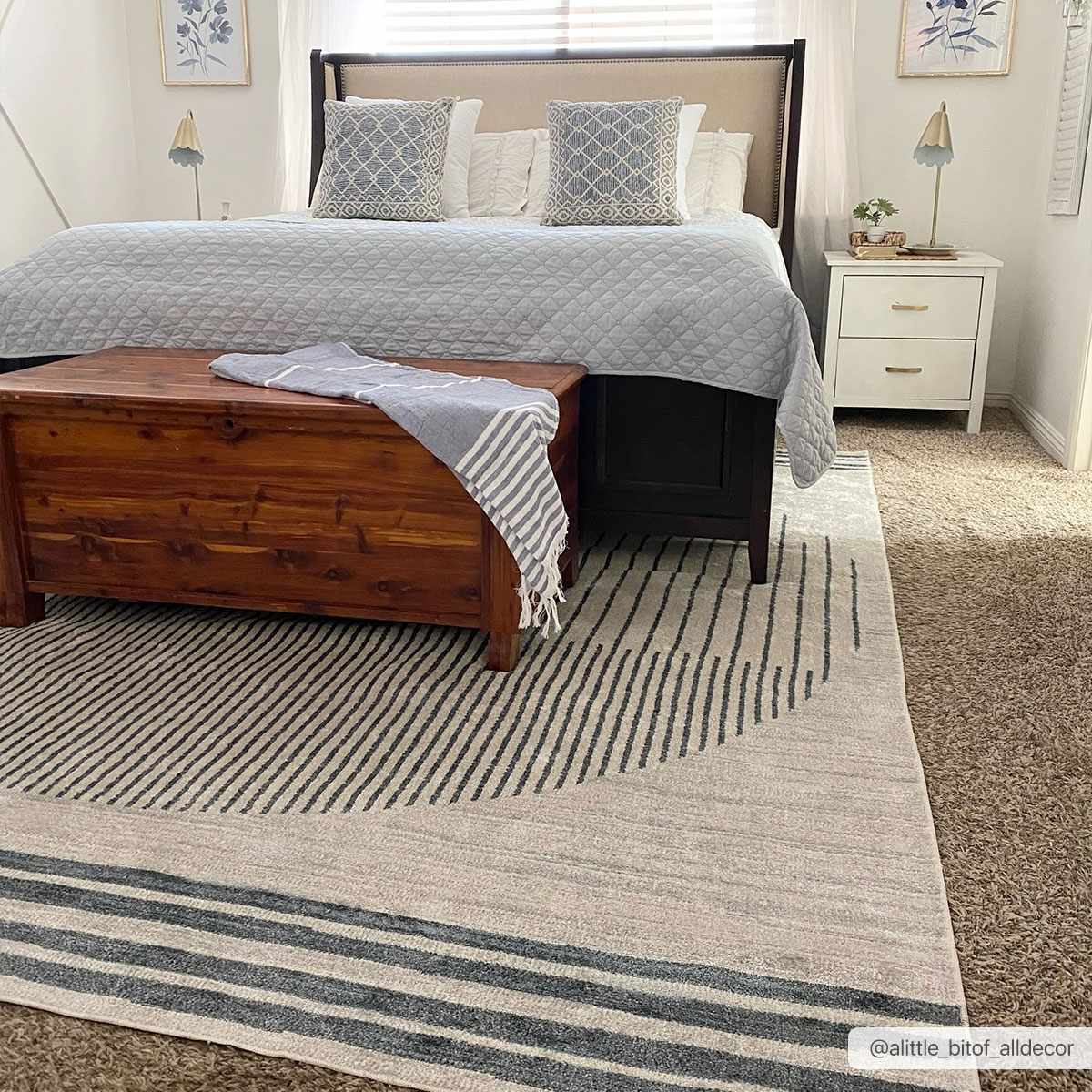 Silver, Ivory and Charcoal Geometrical Stripes Pattern washable Design Rug - Image 19