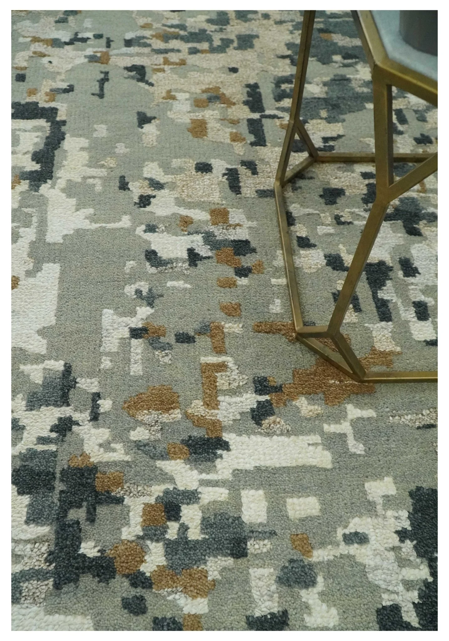 Modern Abstract Silver, Ivory, Charcoal and Olive Hand Knotted 5.6x8 wool Area Rug - Image 2