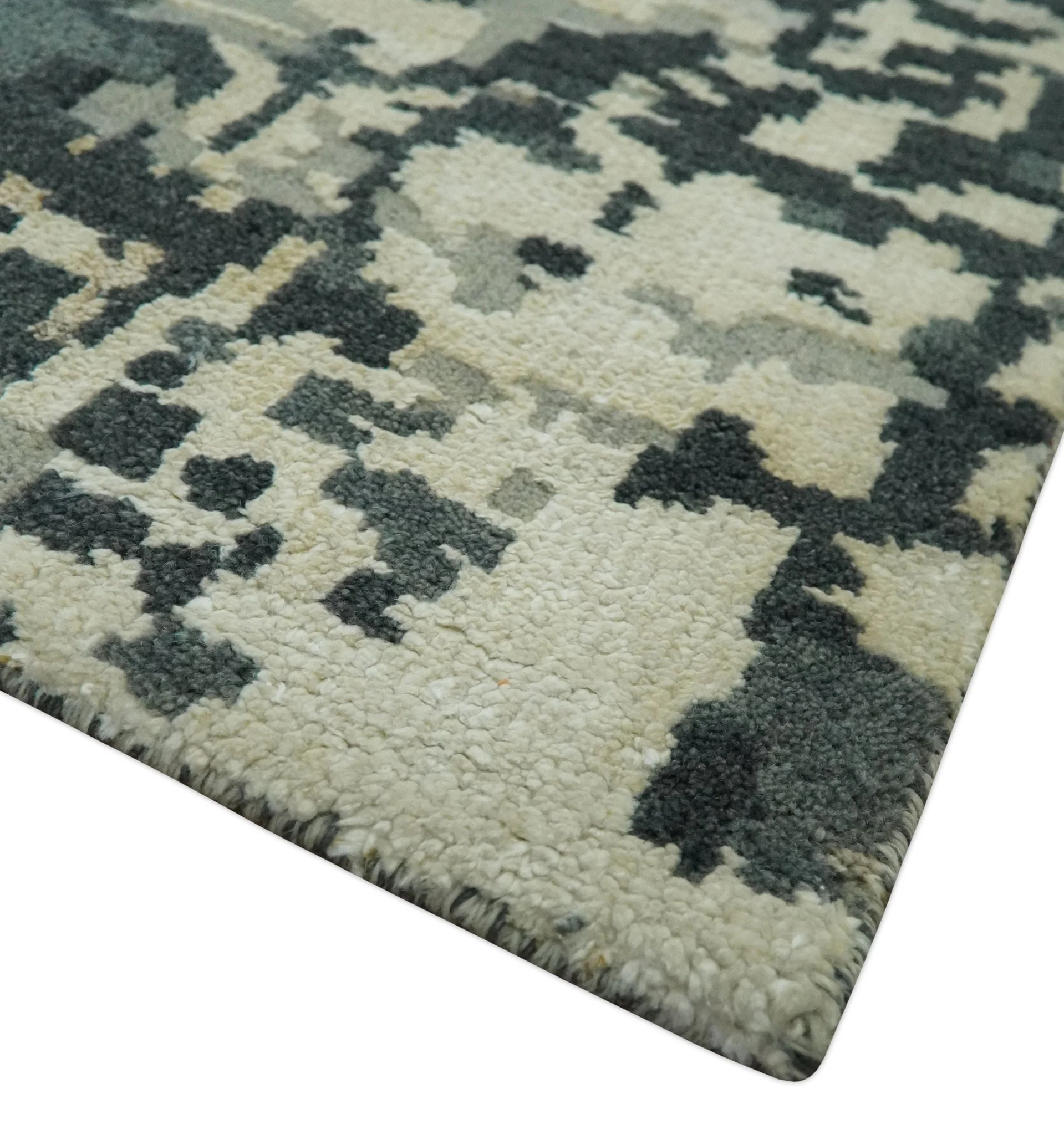 Modern Abstract Silver, Ivory, Charcoal and Olive Hand Knotted 5.6x8 wool Area Rug - Image 5