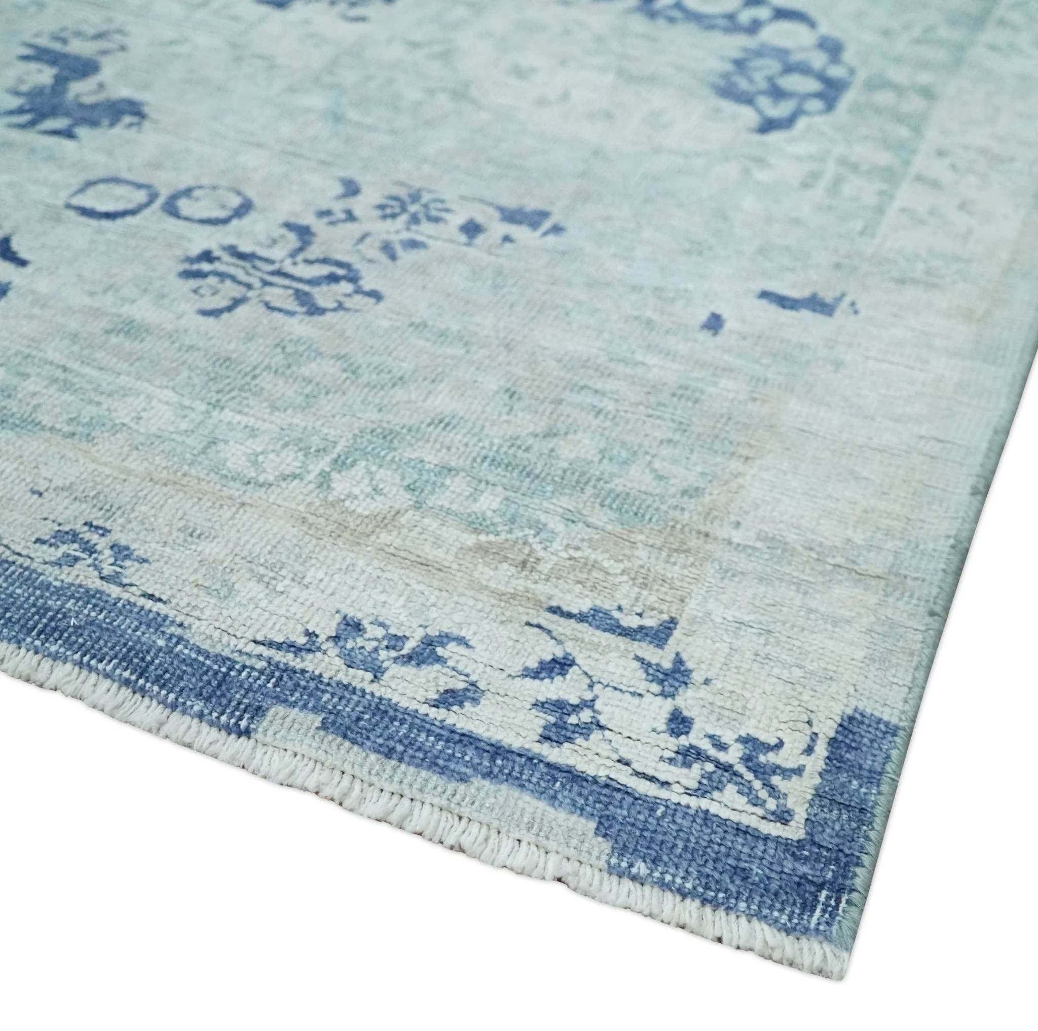 Fine Antique Design Silver, Light Teal and Blue transitional Hand Knotted 8x10 wool and Art Silk area Rug - Image 5
