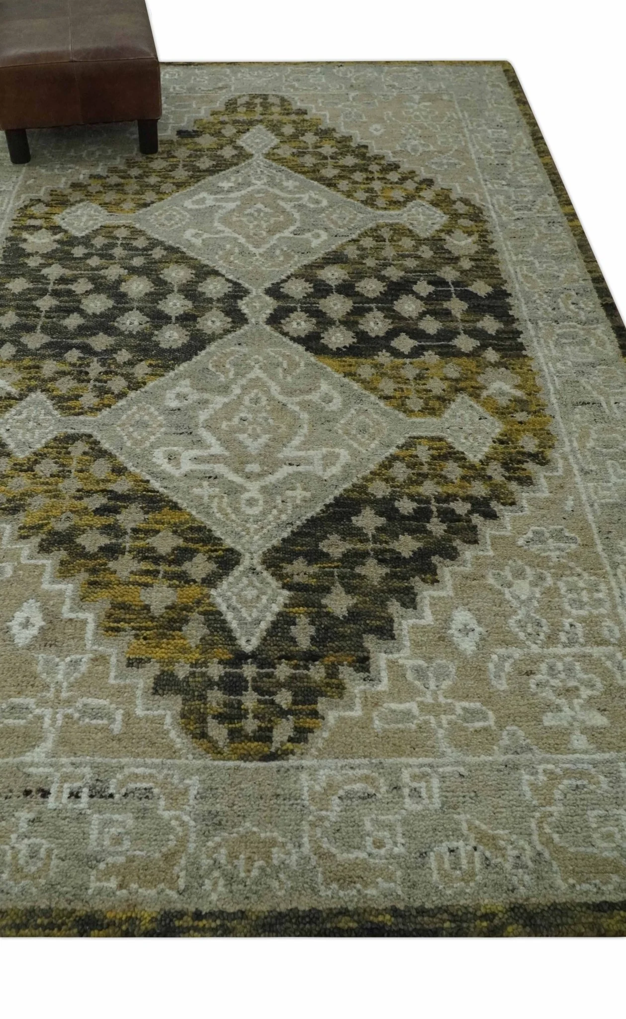 Silver, Beige, Olive and Charcoal Hand Knotted Traditional Heriz 5x8 wool Area Rug - Image 3