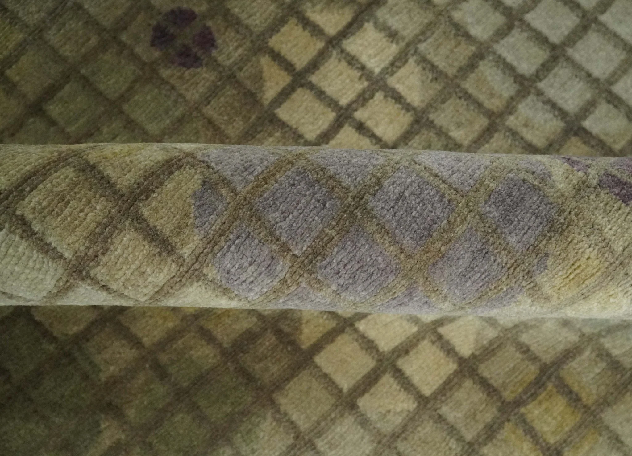 Soft Green, Olive and Purple Geometrical Polka Dot 5x8 Hand knotted Rug - Image 6