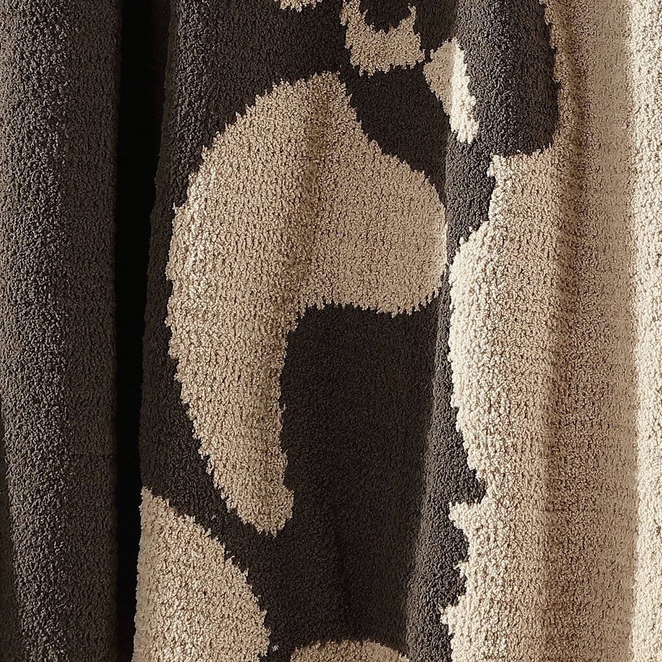 Mocha- Biscotti, Pomegranate- Rose, Black- White Face Print Throw - Image 2