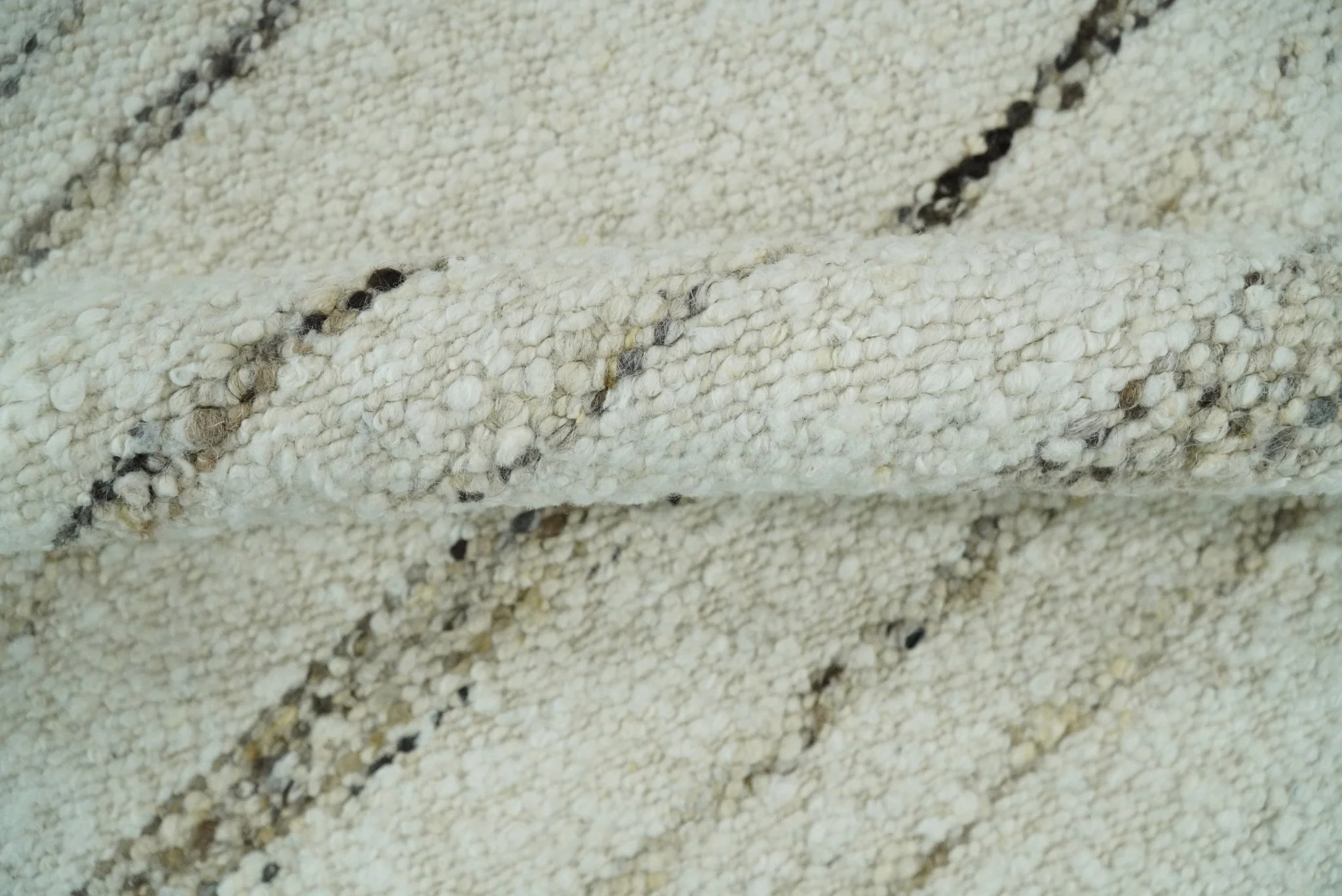 Solid 5x8 and 8x10 Ivory and brown Woolen Chunky and Soft Berber Area Rug | BER4 - Image 6