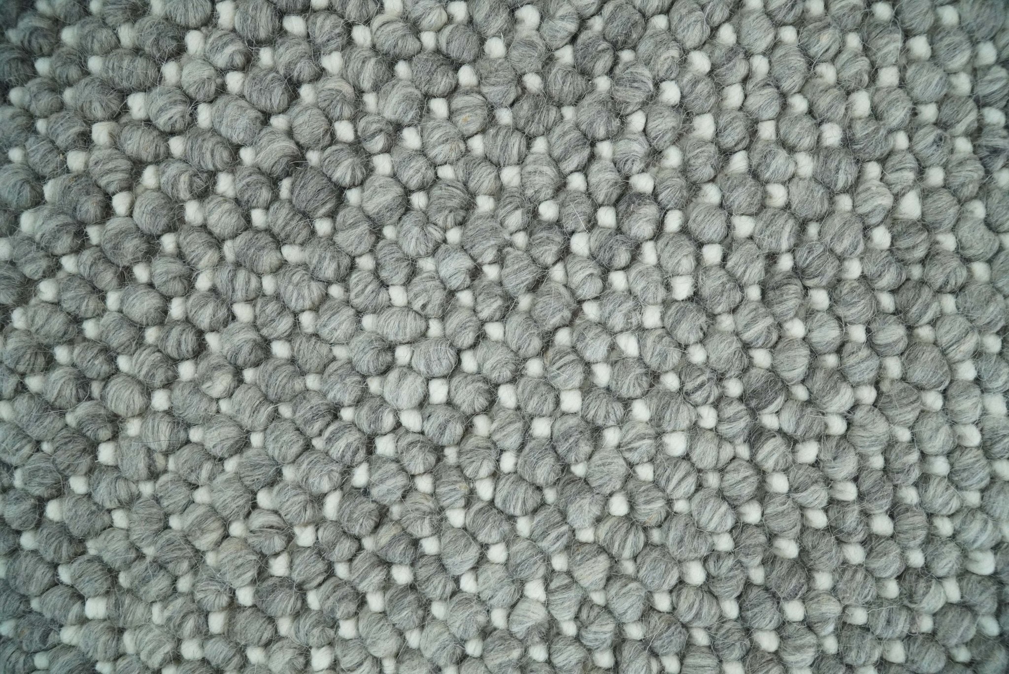 Solid Gray Chunky Handwoven Contemporary Wool Area Rug - Image 9