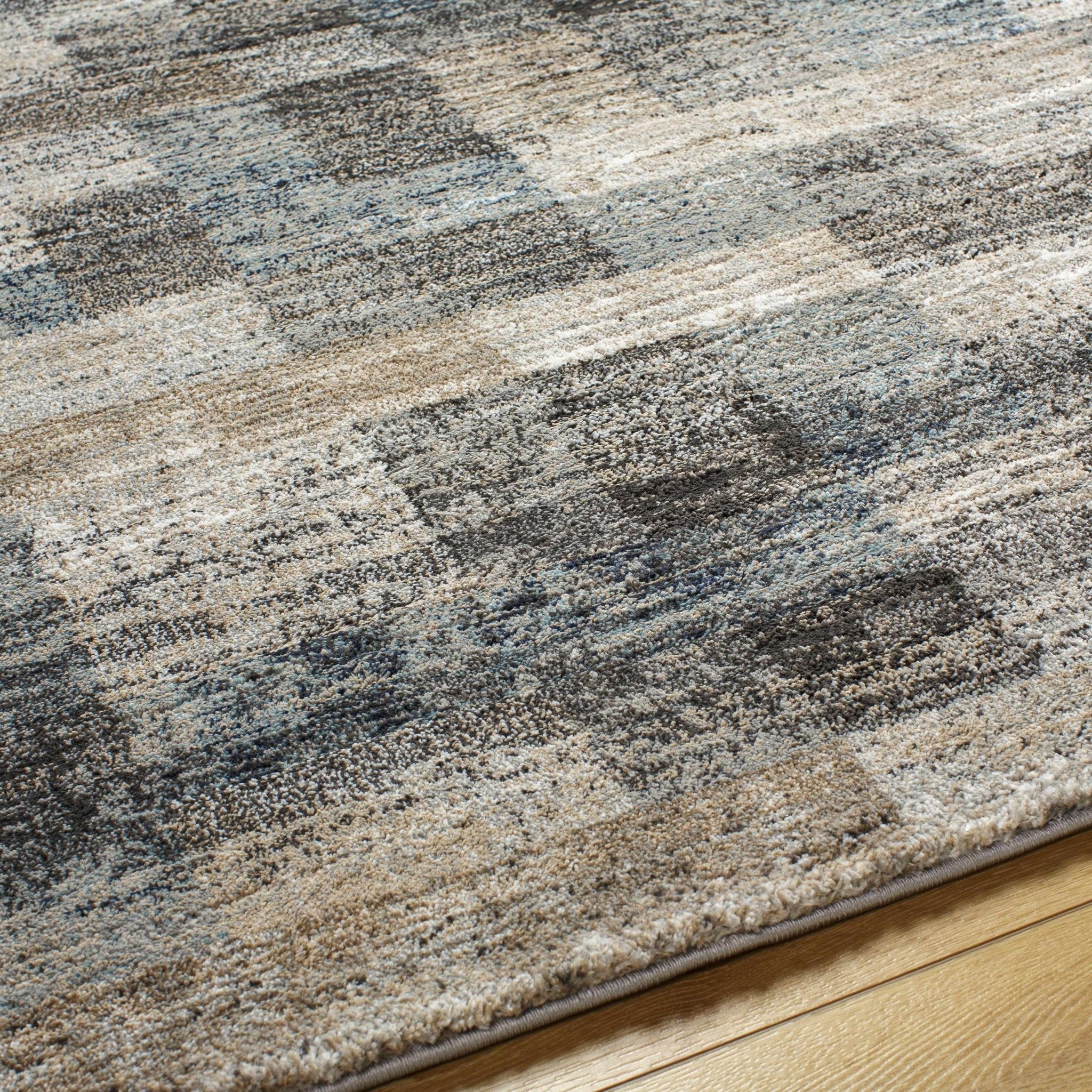 Southwestern Style Gray Machine Woven Area Rug - Image 6