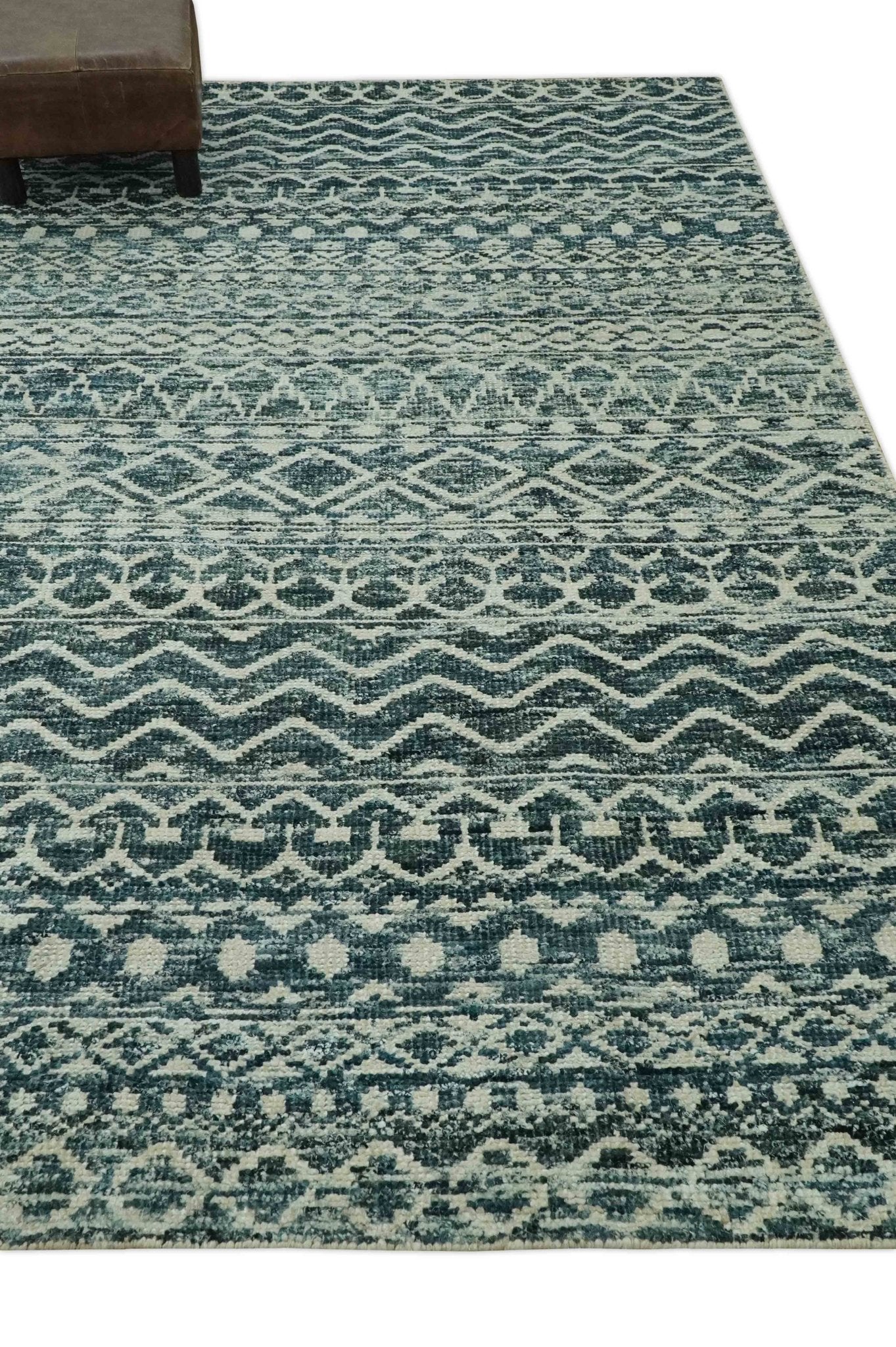 5.6x8.6 Teal Green and Beige Hand Knotted Southwestern Tribal Trellis wool Area Rug - Image 3