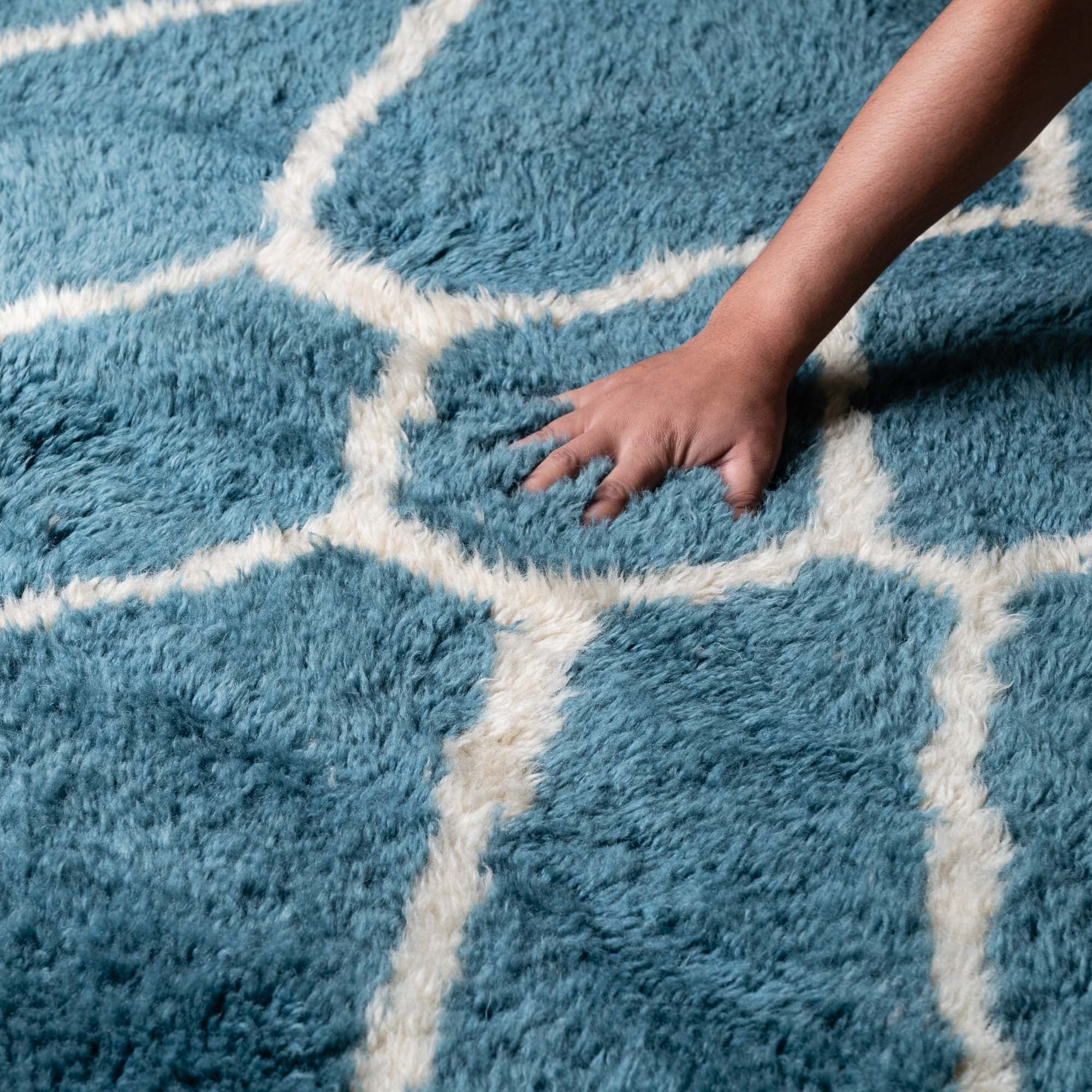 Teal Hand Knotted 10x14 Contemporary Moroccan Design Wool Rug - Image 6