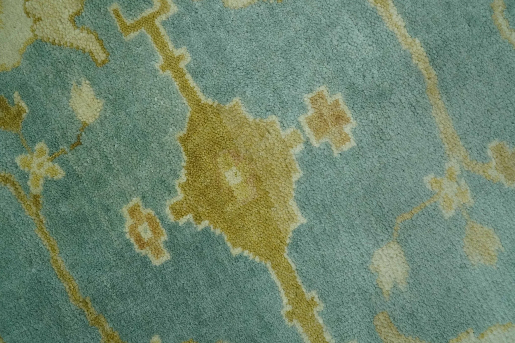 Teal, Olive and Beige Hand Knotted 8x10 Traditional Oriental Oushak wool area rug - Image 4