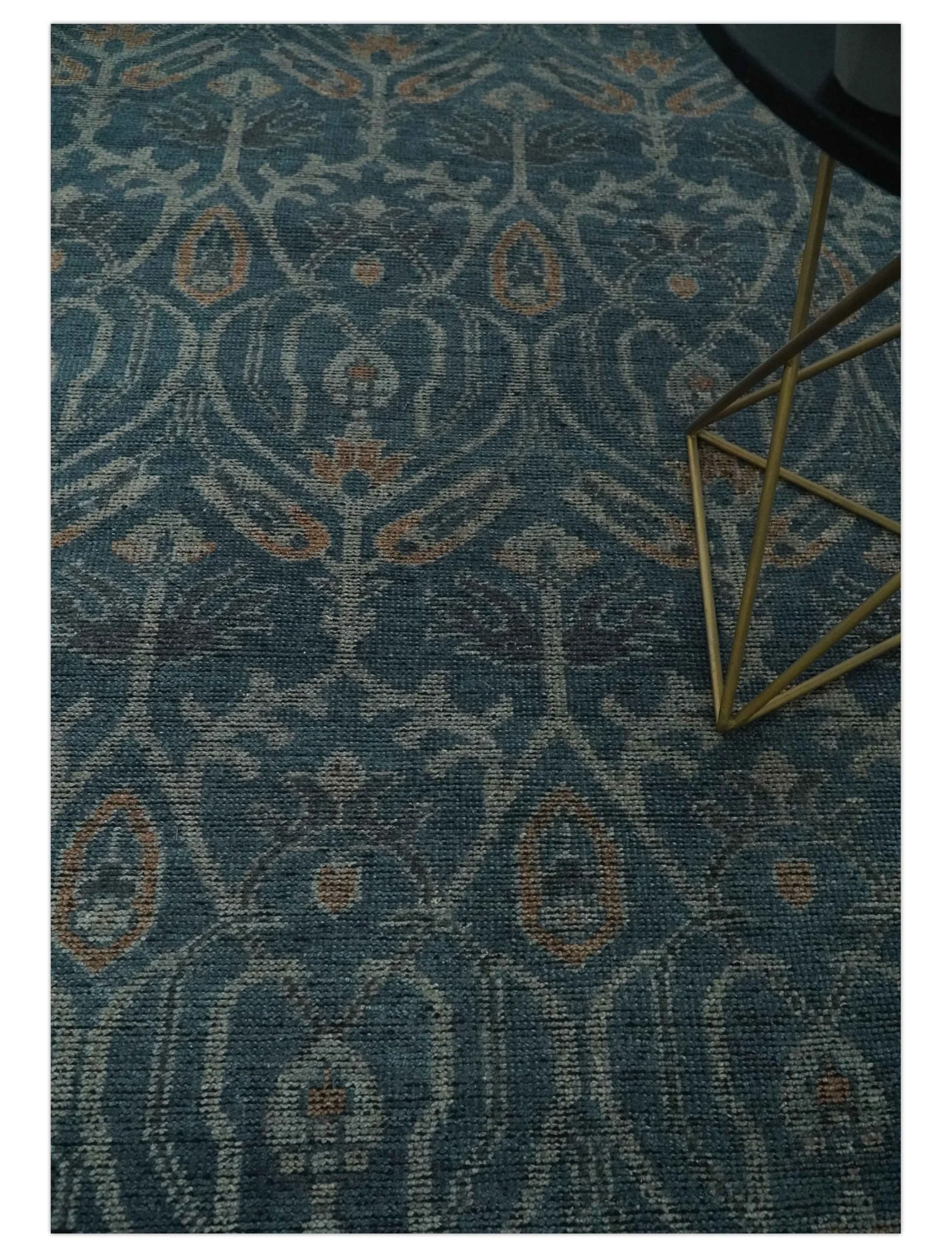 Antique Design Teal, Silver and Dark Peach Hand Knotted Traditional Design 8x10 wool Area rug - Image 2
