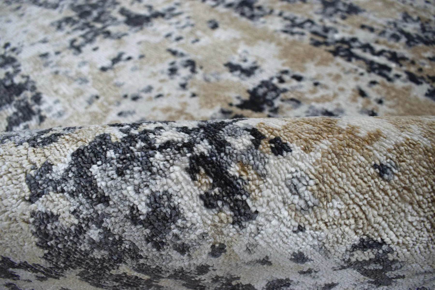 Peach and Black Industrial Design Handmade Bamboo Silk 8x10 Area Rug  | TRD1692810 - Image 9