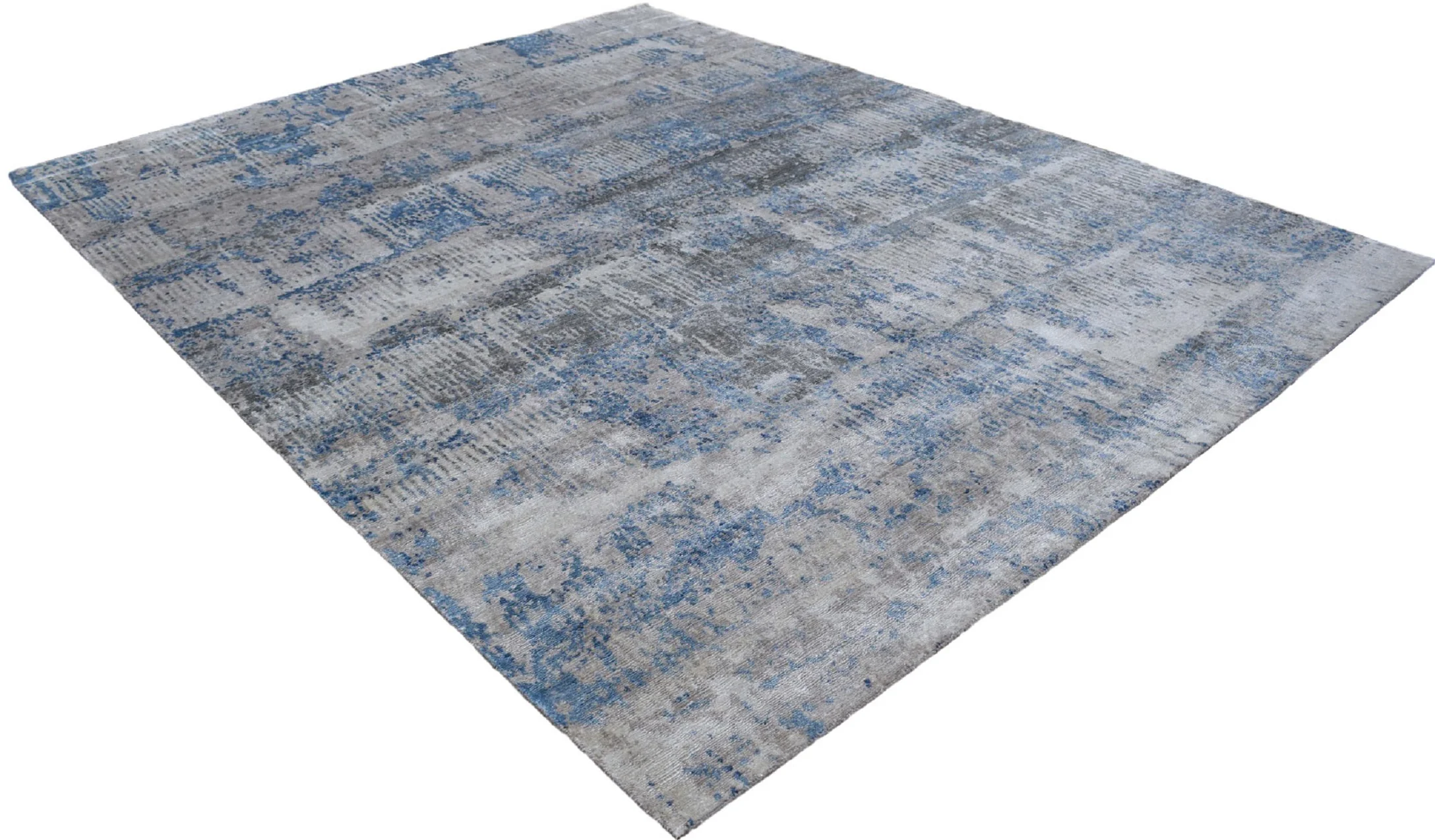 Abstract Handmade Silver and Blue Bamboo Silk 8x10 Area Rug | TRD1689810 - Image 3