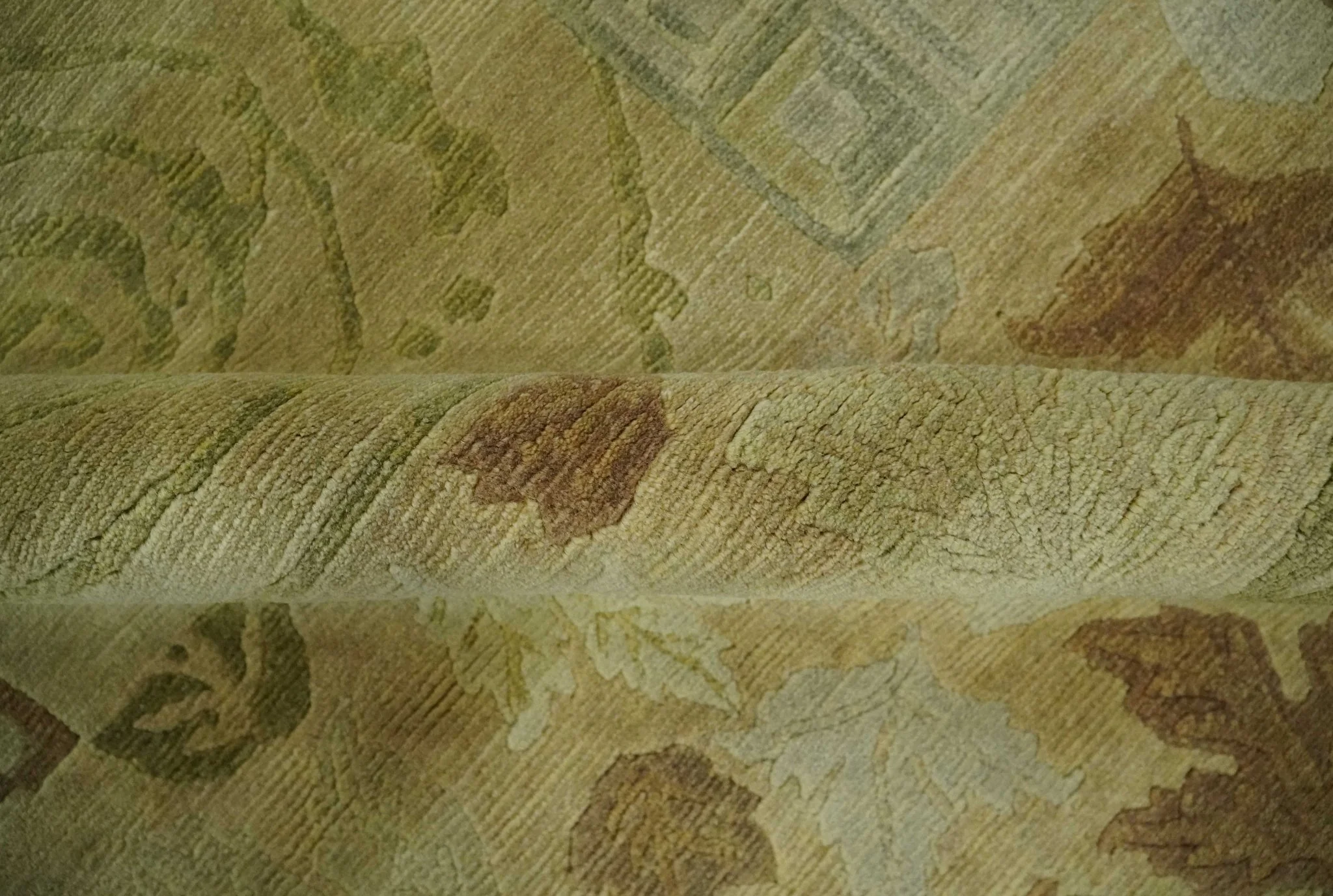 Traditional Floral Block Design Olive, Green and Brown Hand knotted 6x8 wool Area Rug - Image 6