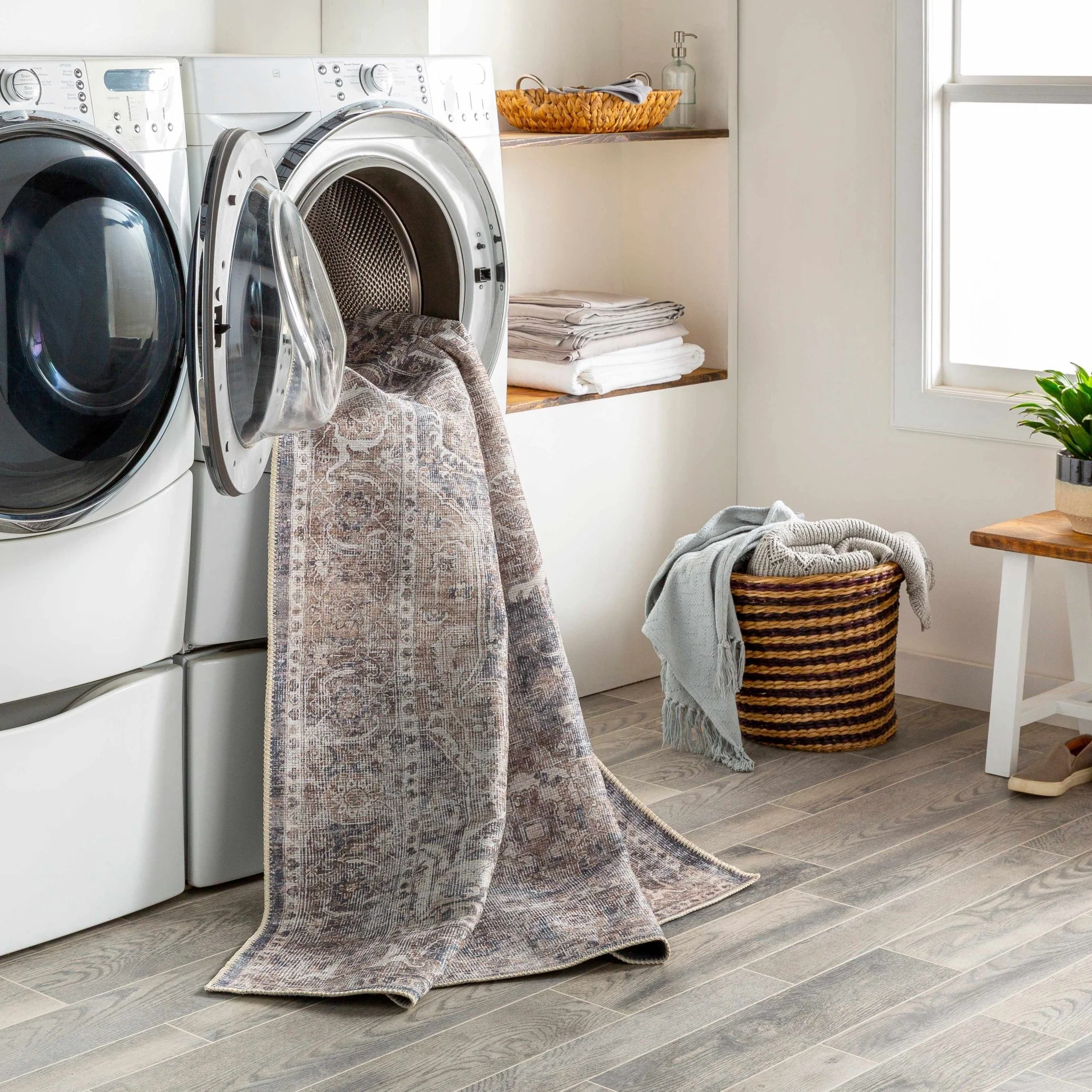 Antique look Transitional Charcoal, Ivory and Brown Medallion Machine Washable Rug - Image 13