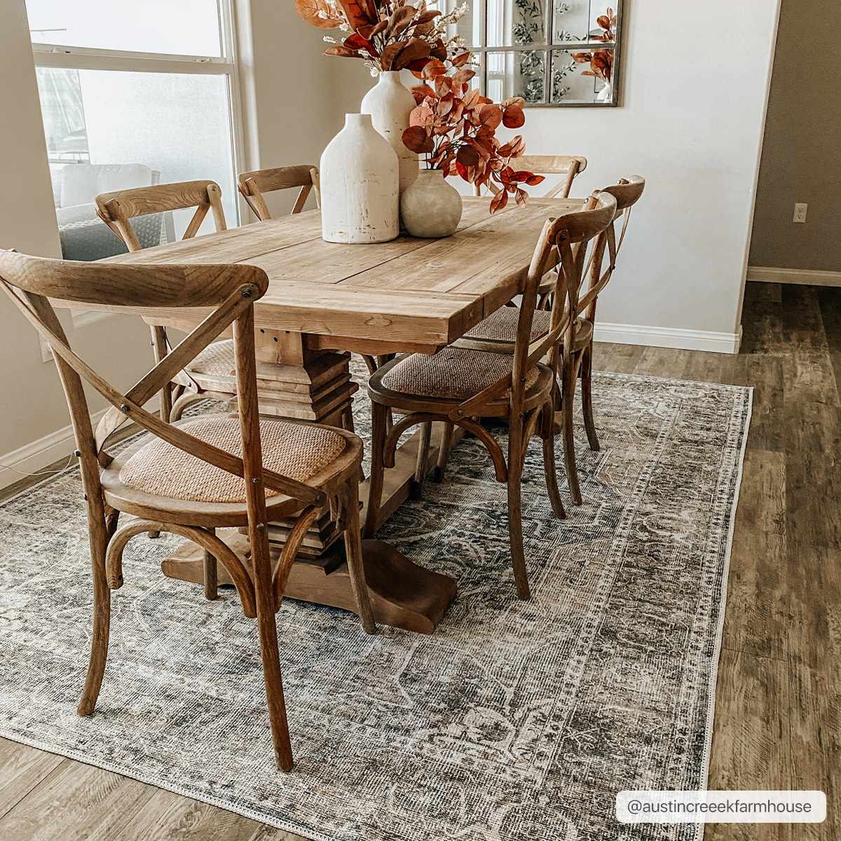 Antique look Transitional Charcoal, Ivory and Brown Medallion Machine Washable Rug - Image 4