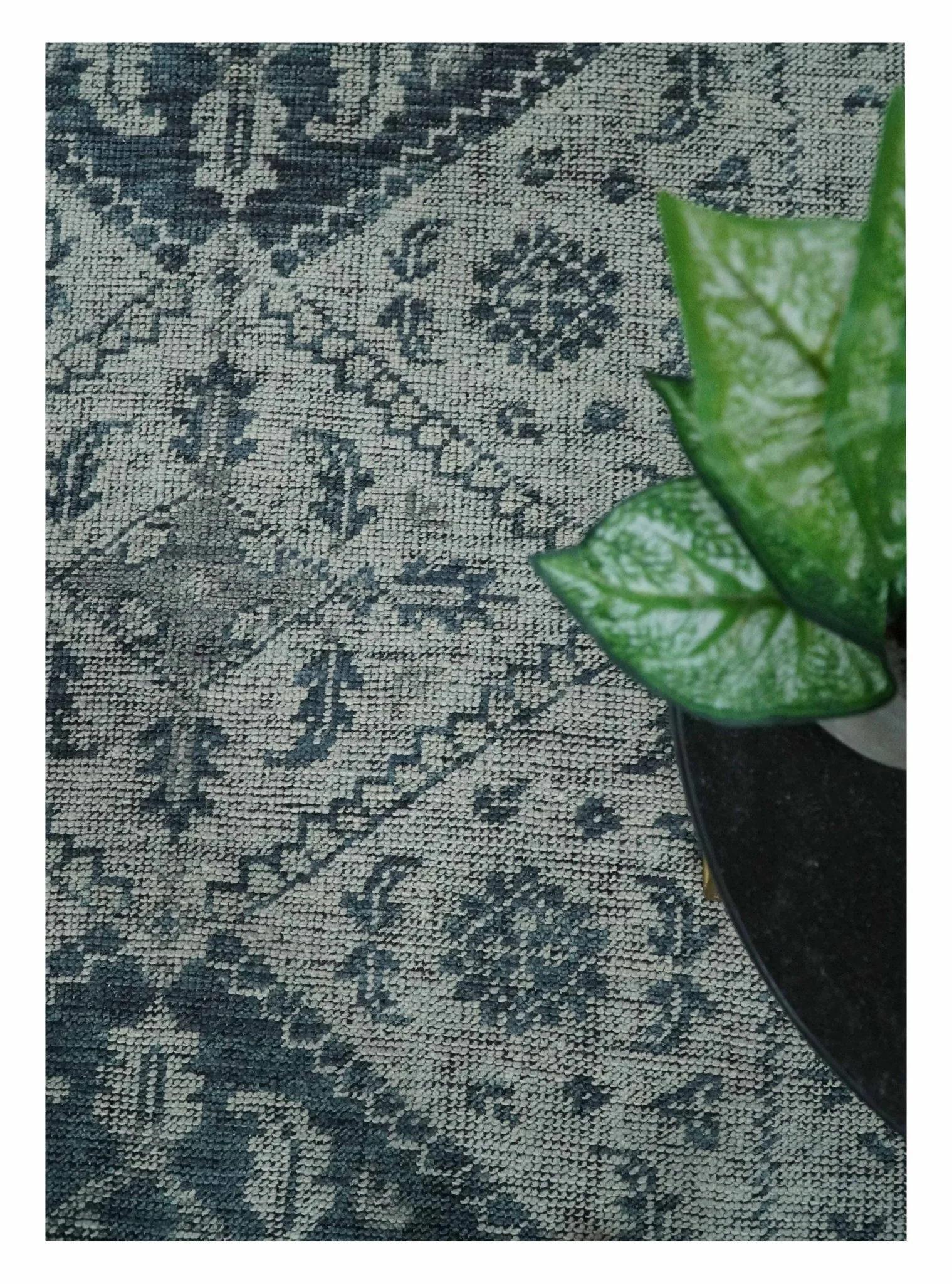 Vintage Style Distressed Traditional Hand Knotted Serapi Silver and Gray Multi Size Area Rug - Image 8