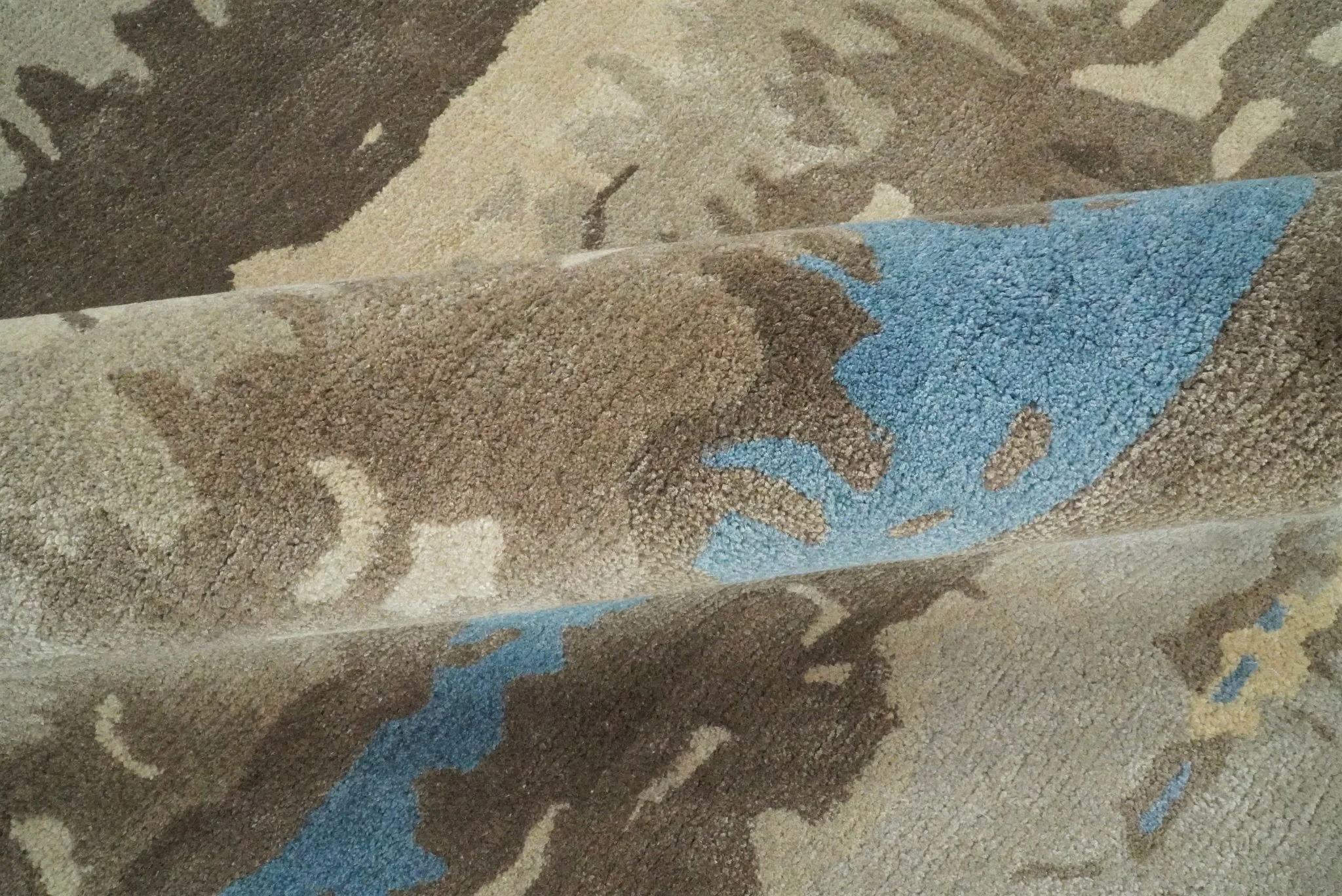 5x8 Modern Abstract Handmade Brown and Blue fine Wool art silk  Area Rug - Image 4