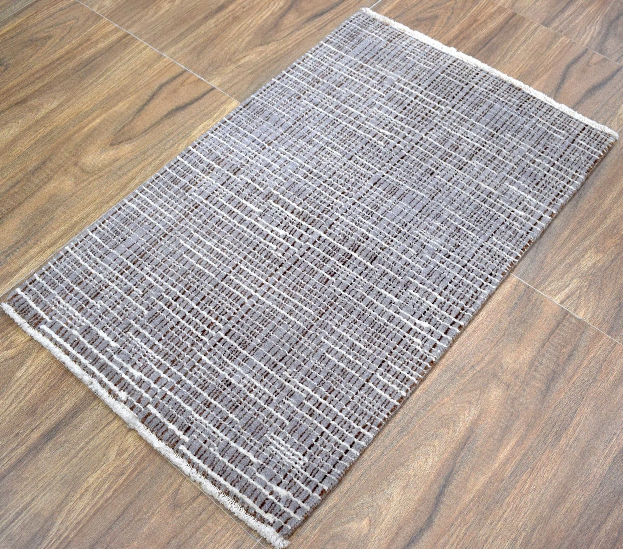 Blue and Silver Traditional Handmade Wool & Viscose 2x3 Area Rug | TRD154523 - Image 3