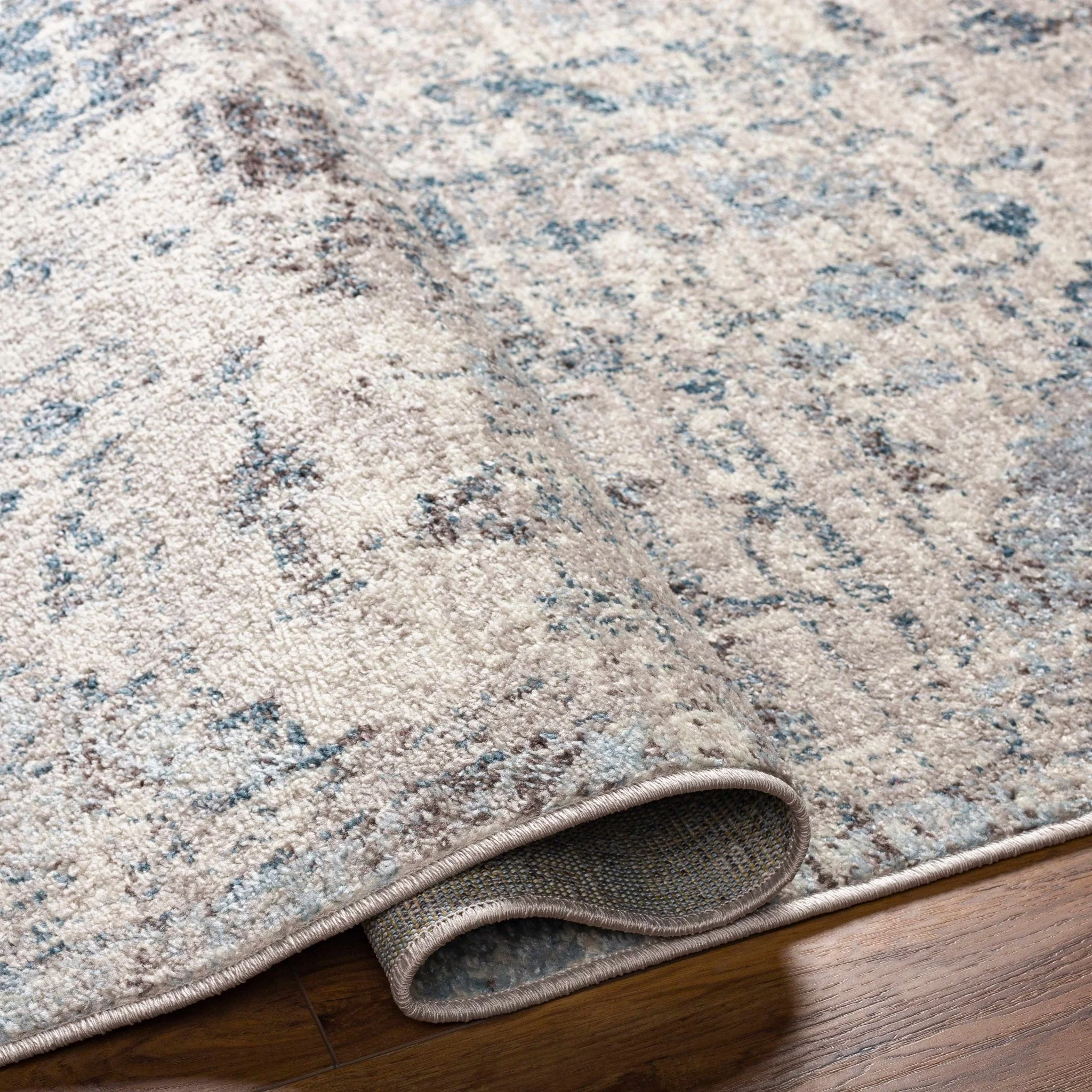 Traditional Heriz Design Beige, Blue and Brown Medium Pile Area Rug - Image 17
