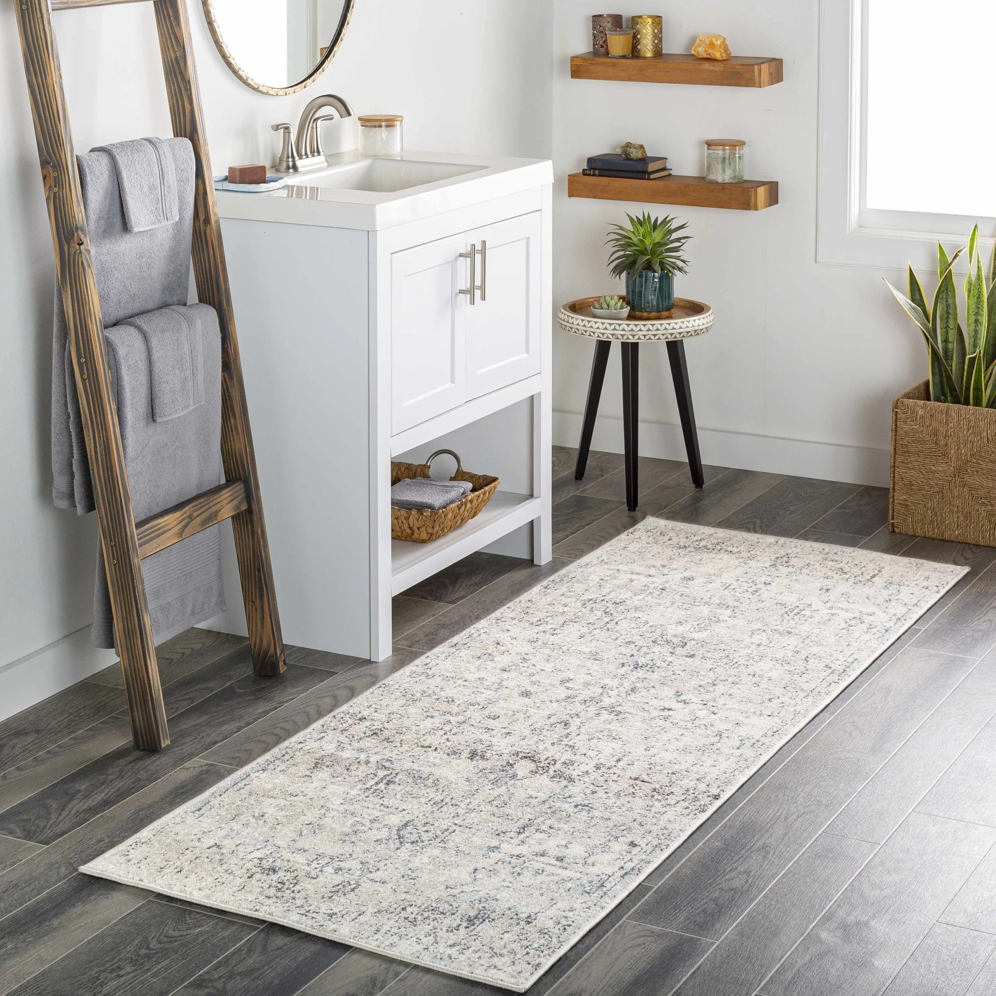 Traditional Heriz Design Beige, Blue and Brown Medium Pile Area Rug - Image 18